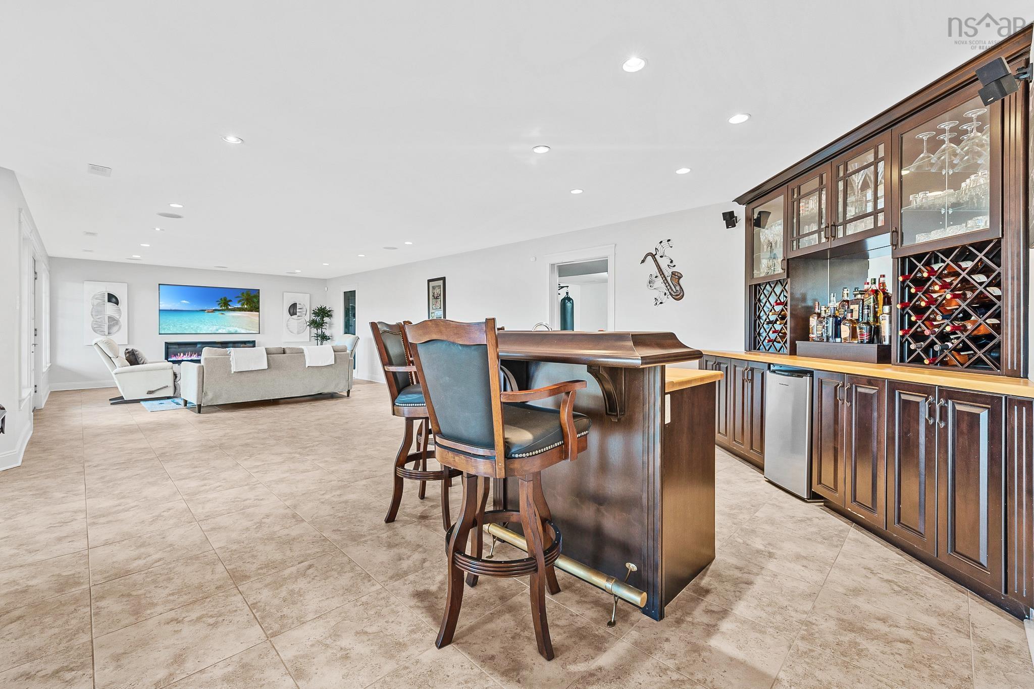 $2,499,500.00: 444 Piggott Avenue, Fall River