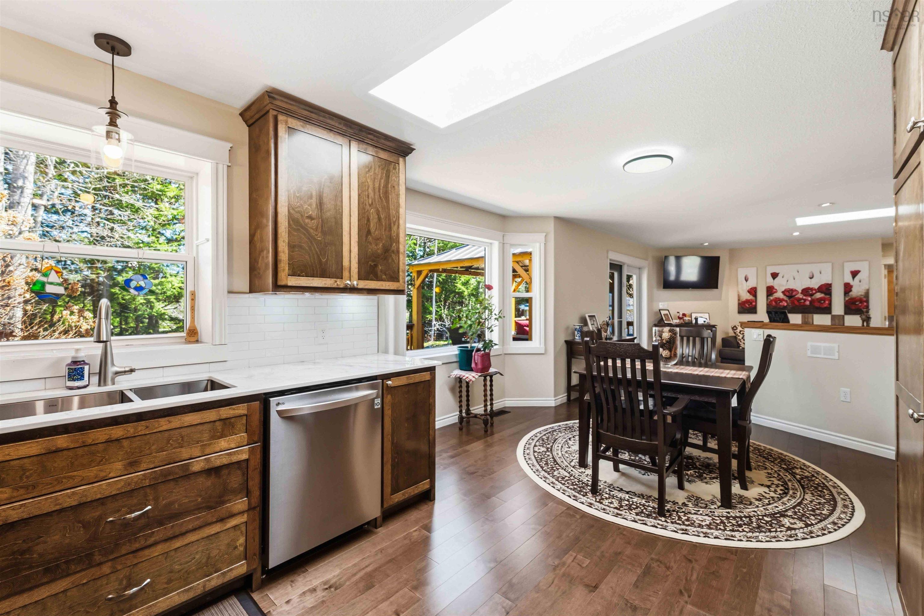 $655,000.00: 102 Dr Lewis Johnston Street, South Farmington