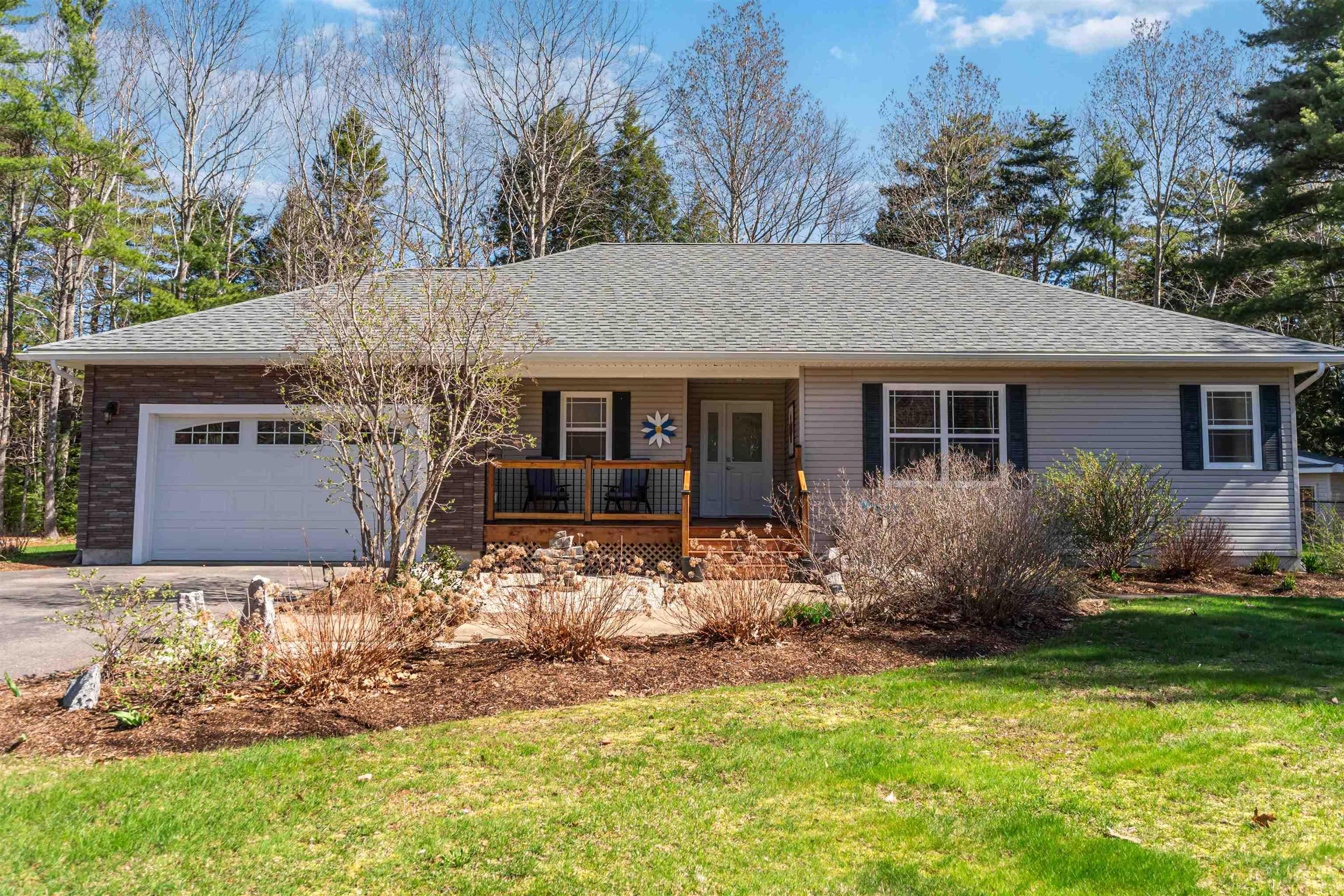 $655,000.00: 102 Dr Lewis Johnston Street, South Farmington