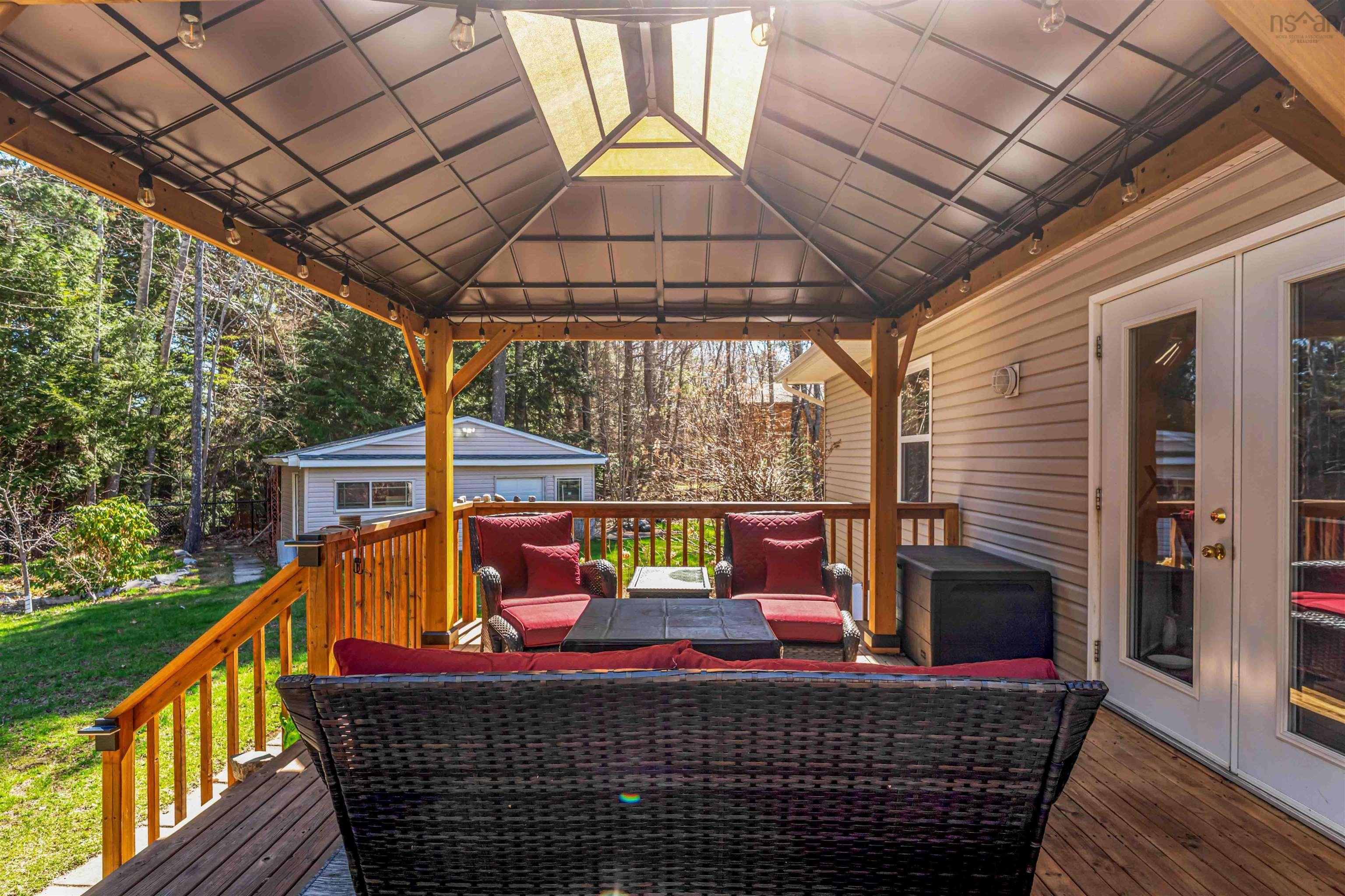 $655,000.00: 102 Dr Lewis Johnston Street, South Farmington