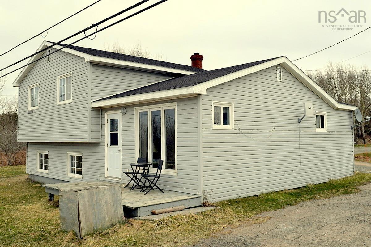 $369,000.00: 15996 Central Avenue, Inverness
