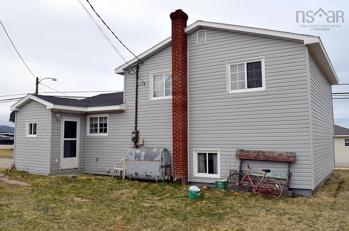 $369,000.00: 15996 Central Avenue, Inverness