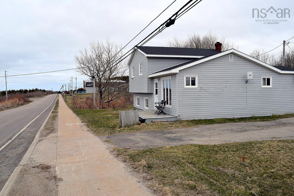 $369,000.00: 15996 Central Avenue, Inverness
