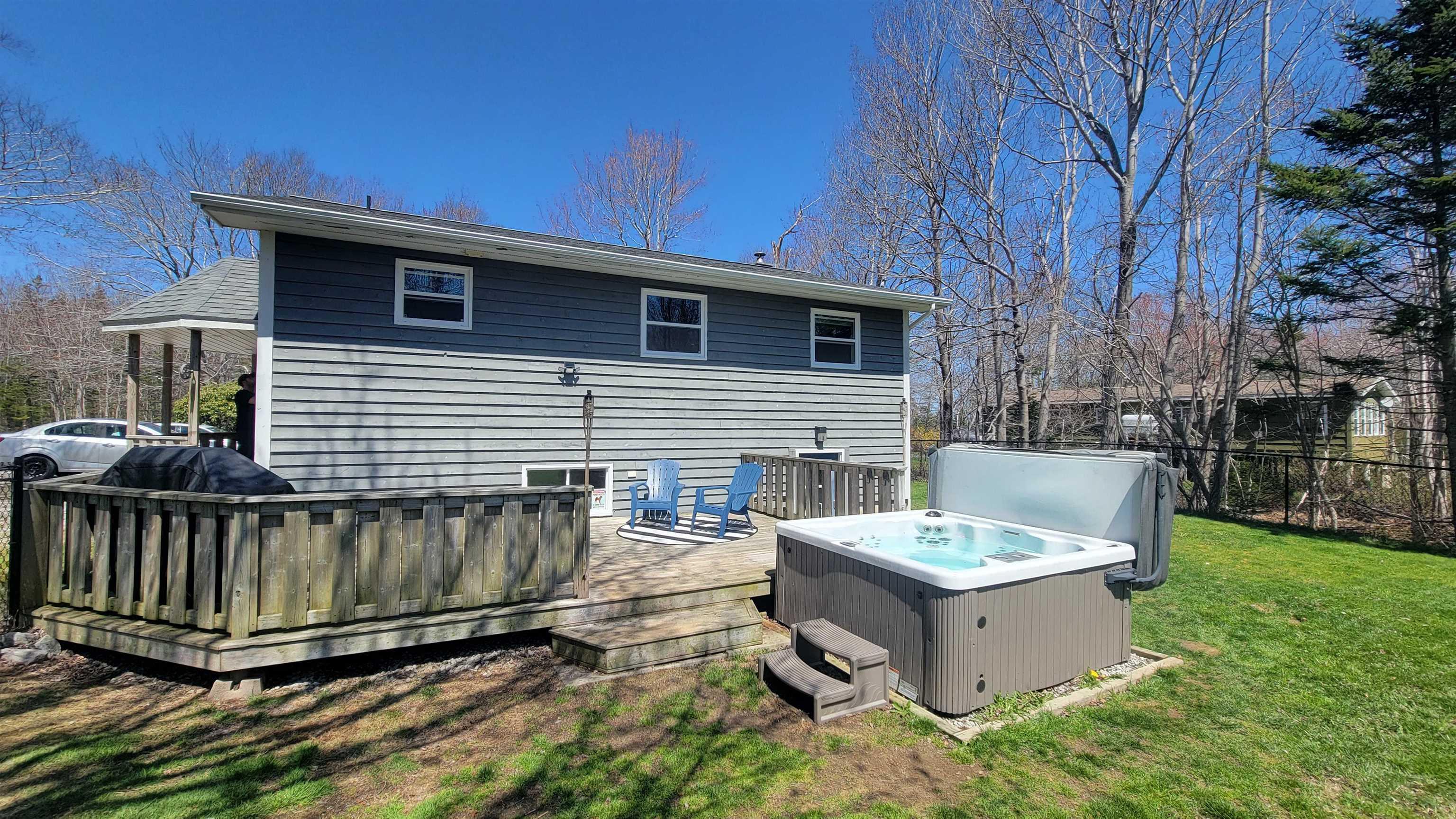 $349,900.00: 202 Saunders Road, Deerfield