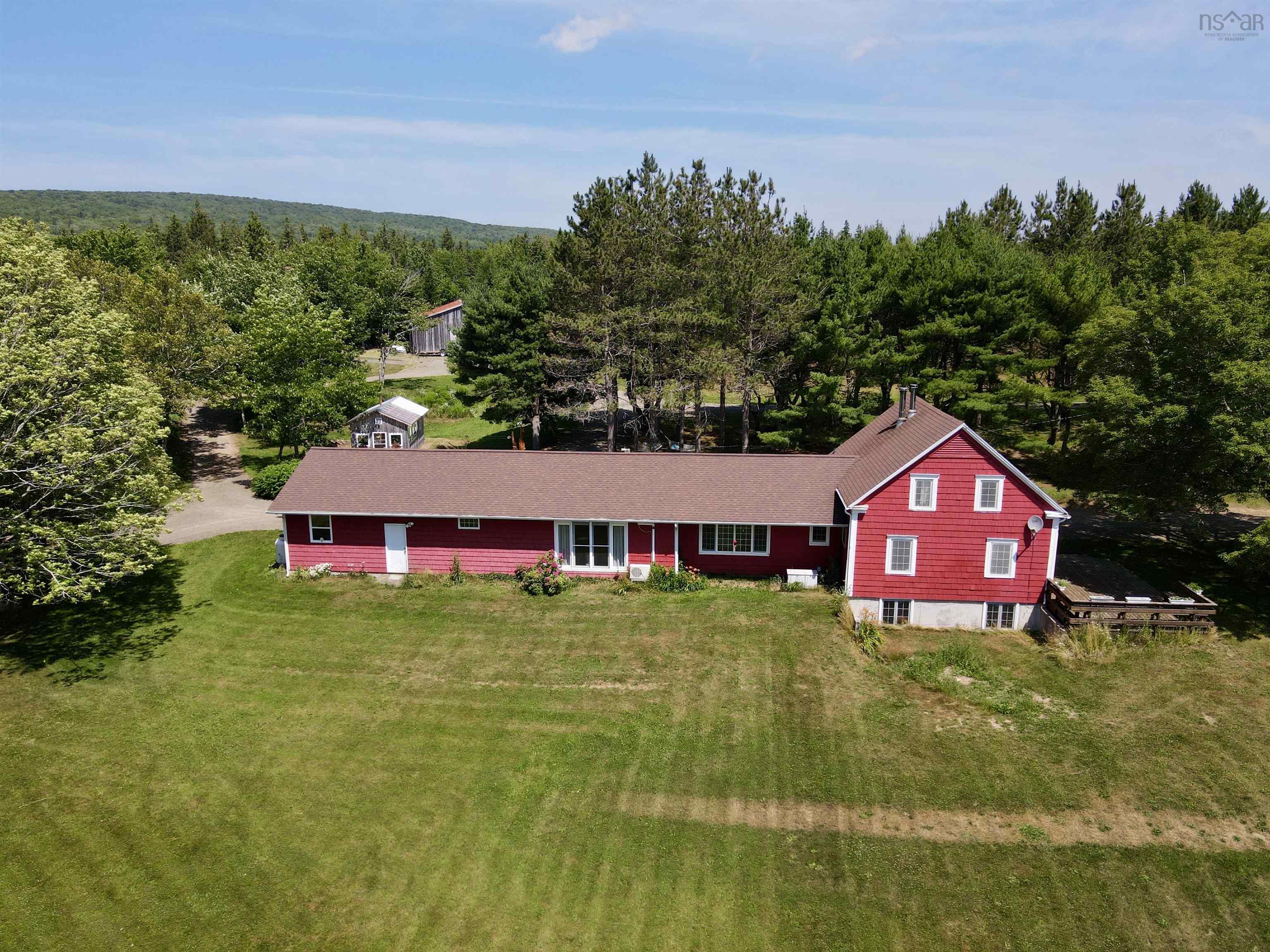 $899,900.00: 2639 Cabot Trail, Middle River