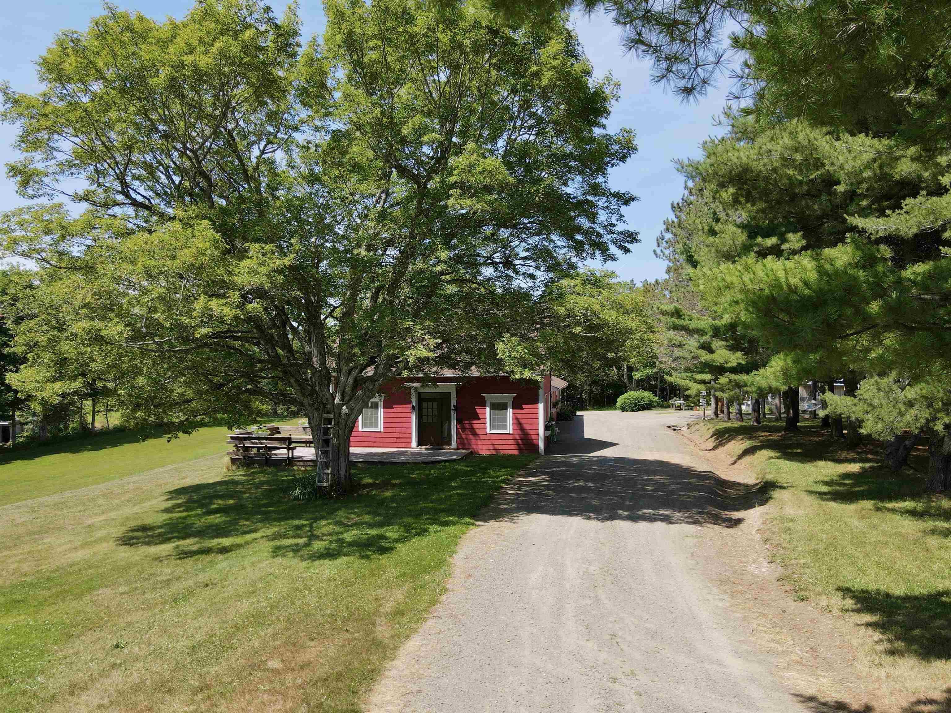 $899,900.00: 2639 Cabot Trail, Middle River