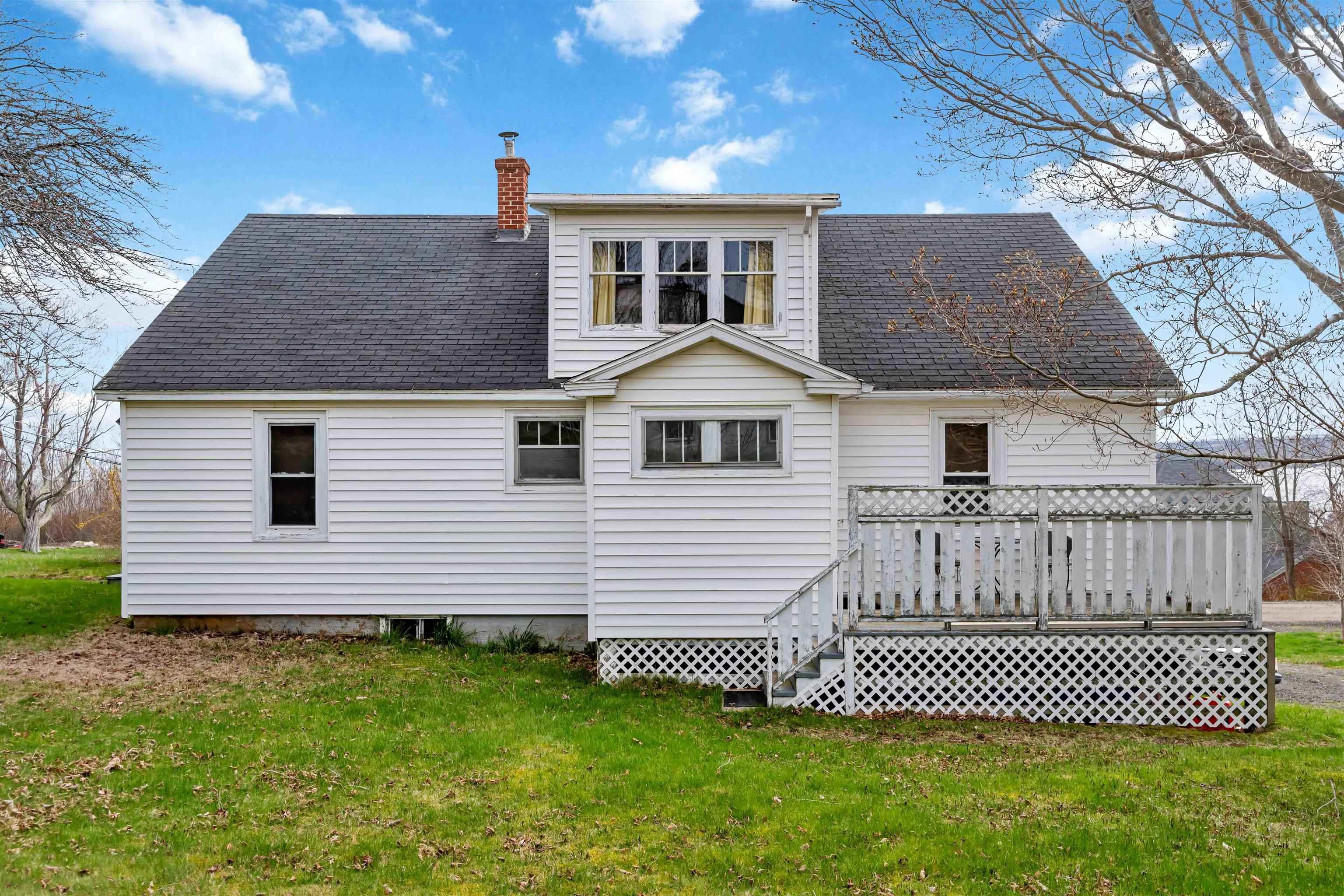 $249,000.00: 33 Church Street, Digby