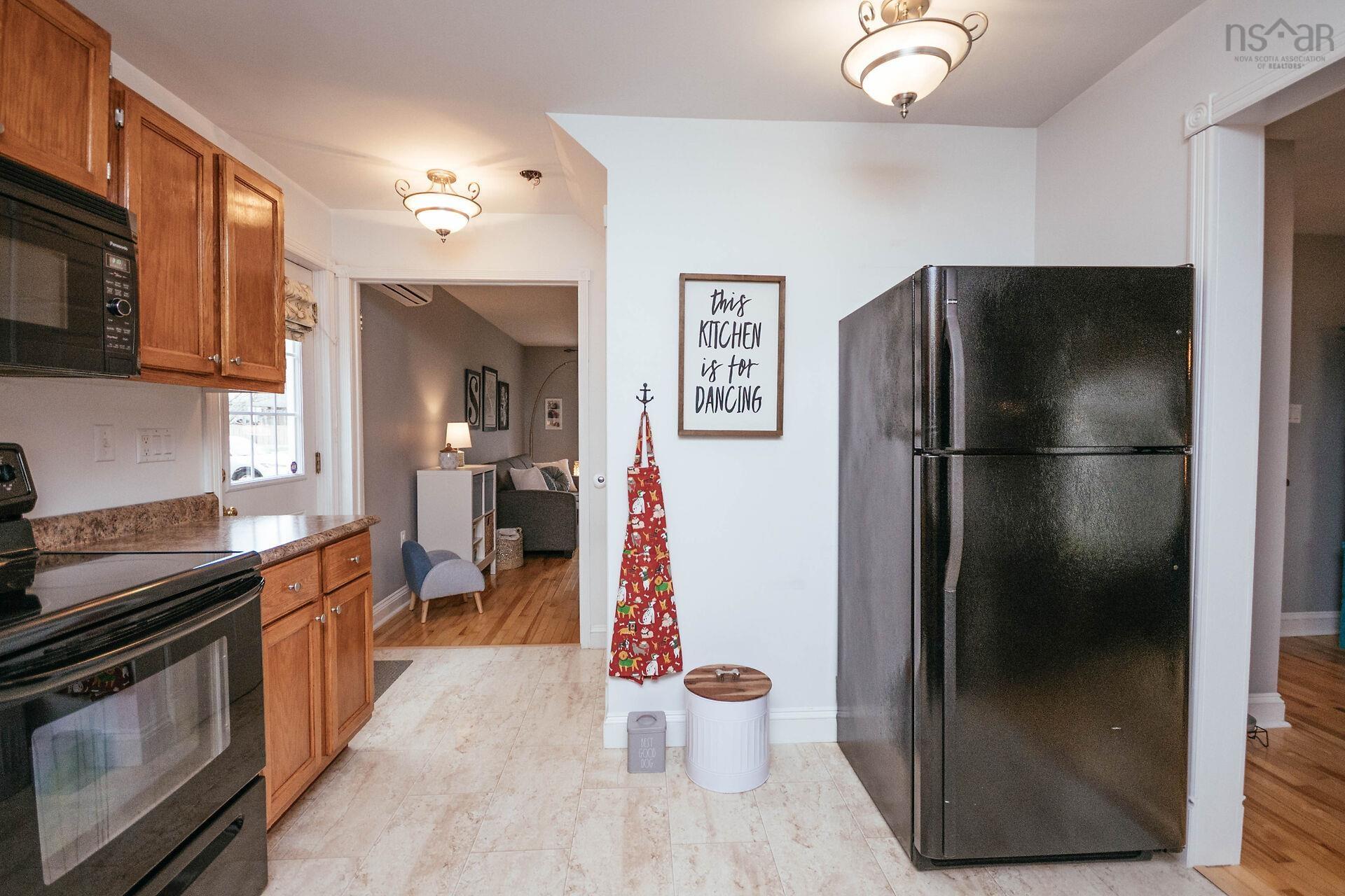 24 Oakwood Court, Dartmouth, NS (MLS 202609531)