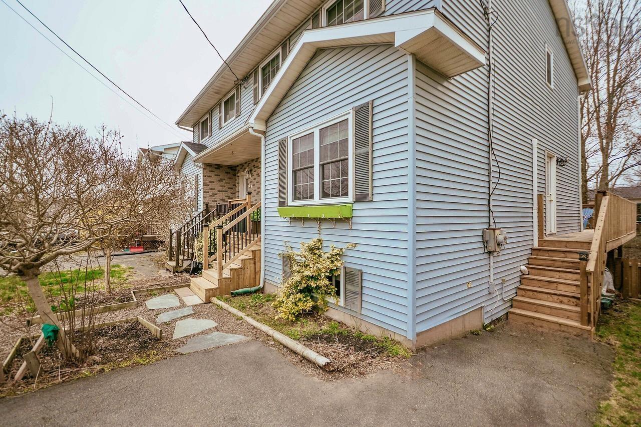 24 Oakwood Court, Dartmouth, NS (MLS 202609531)