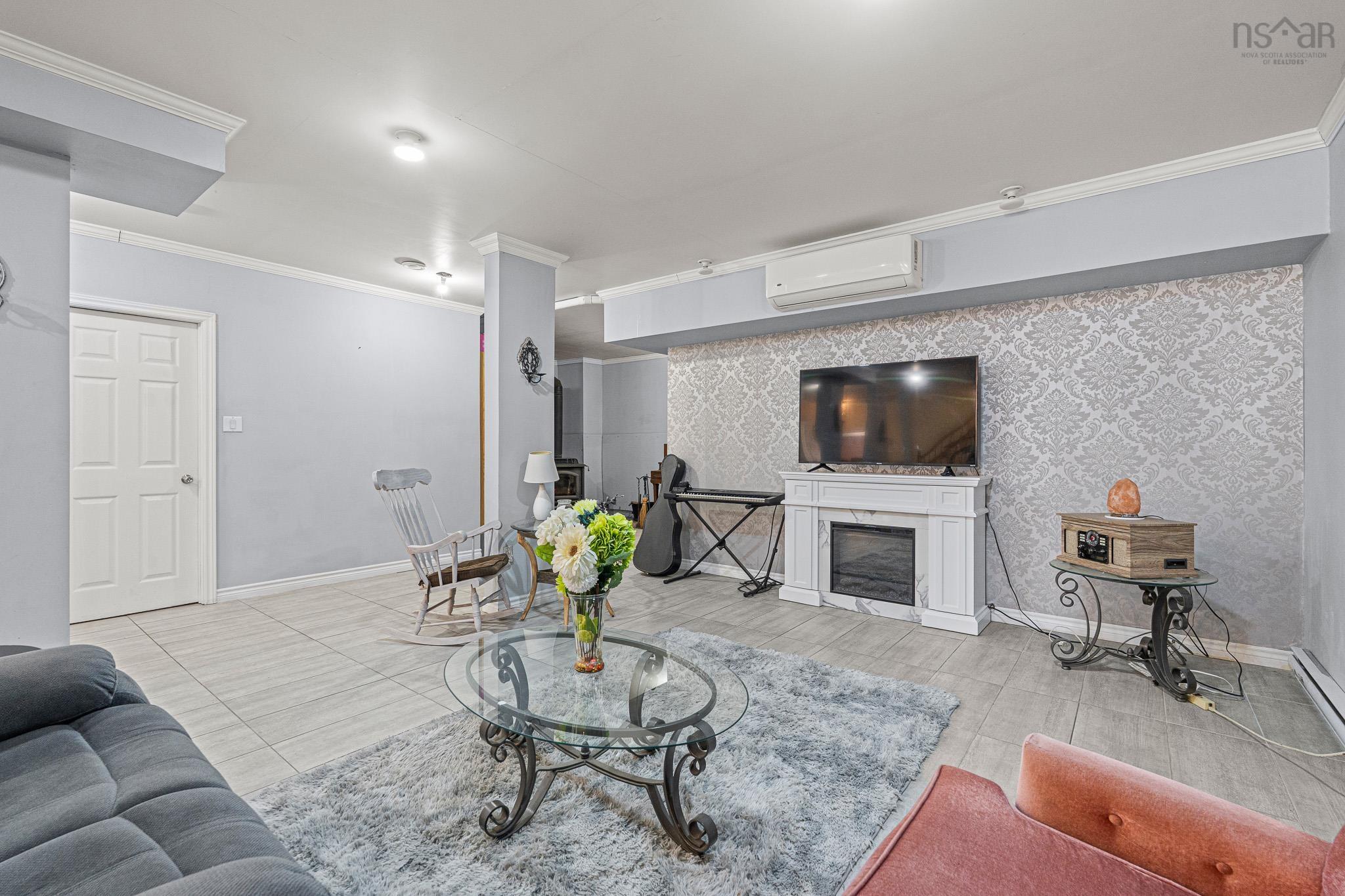 $620,000.00: 574 Dawson Road, Ellershouse