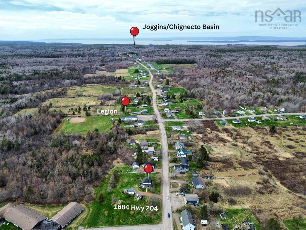 $279,900.00: 1684 242 Highway, River Hebert