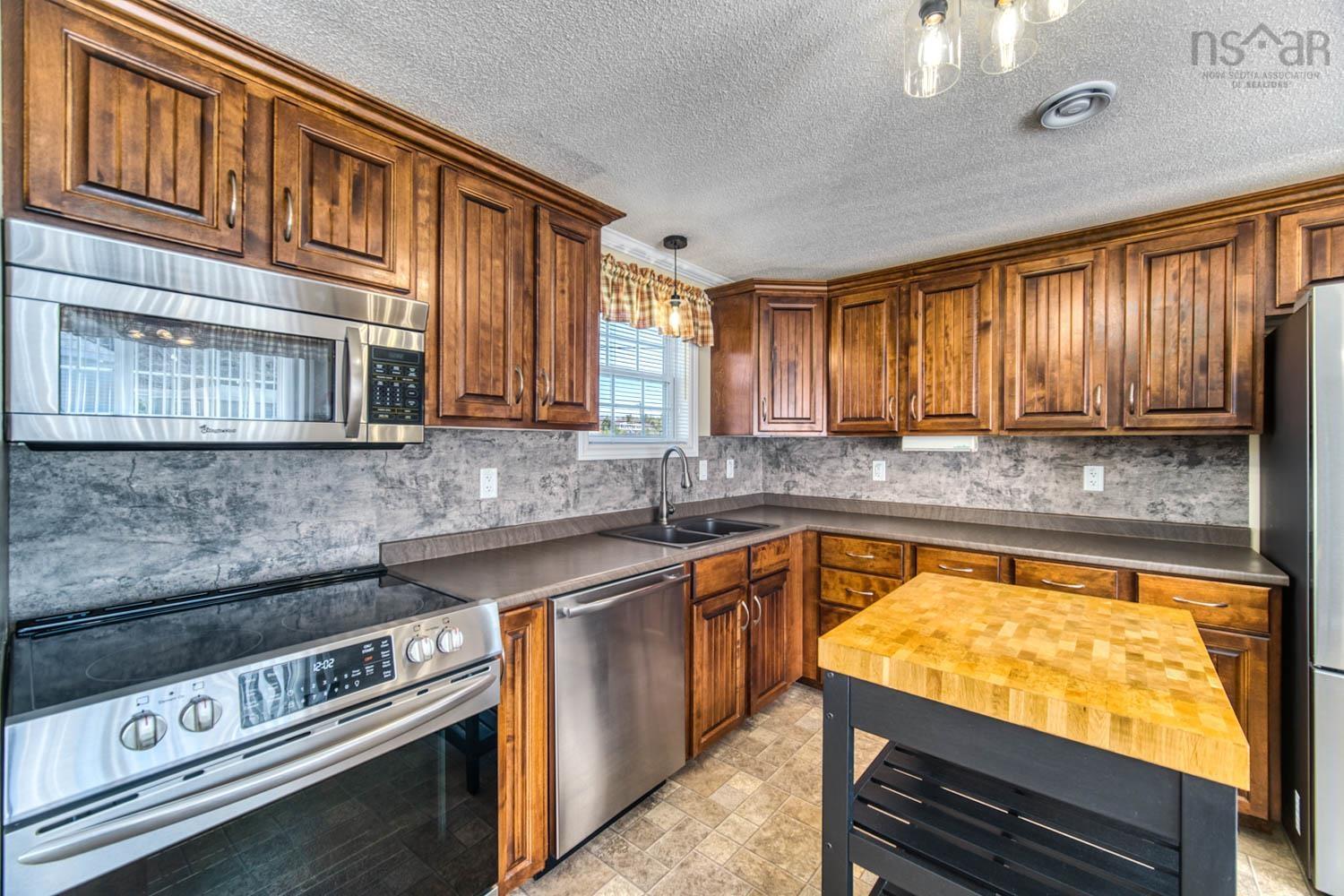 1103 Susan Drive, Beaver Bank, NS (MLS 202609563)
