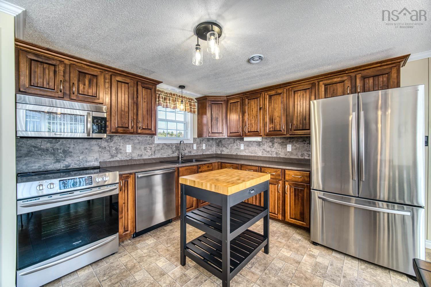 1103 Susan Drive, Beaver Bank, NS (MLS 202609563)