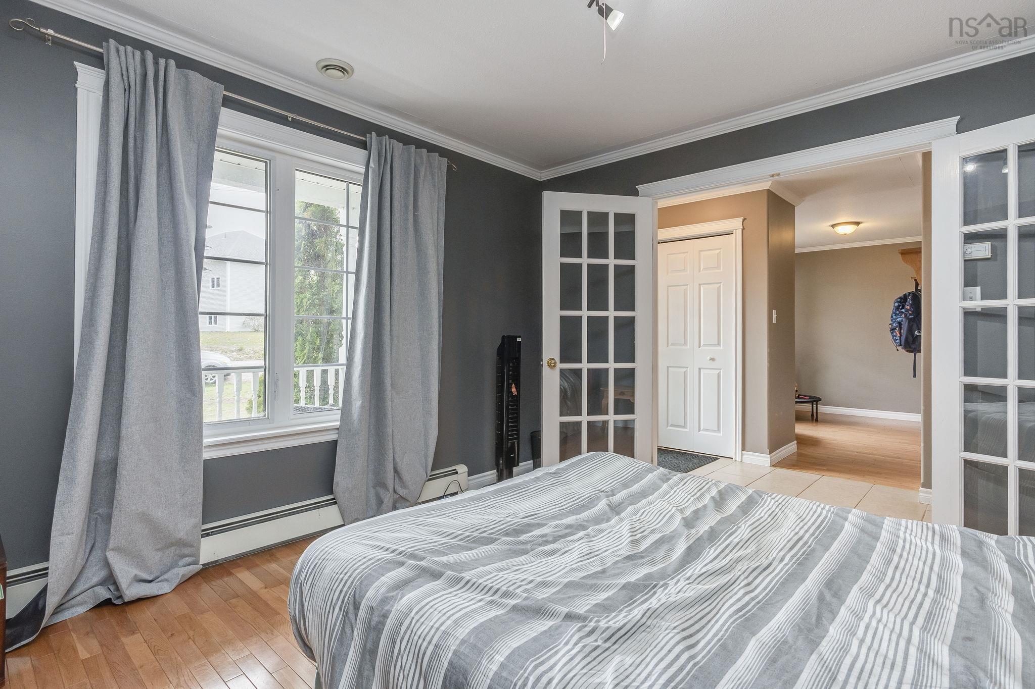 $519,900.00: 1835 Acadia Drive, Kingston