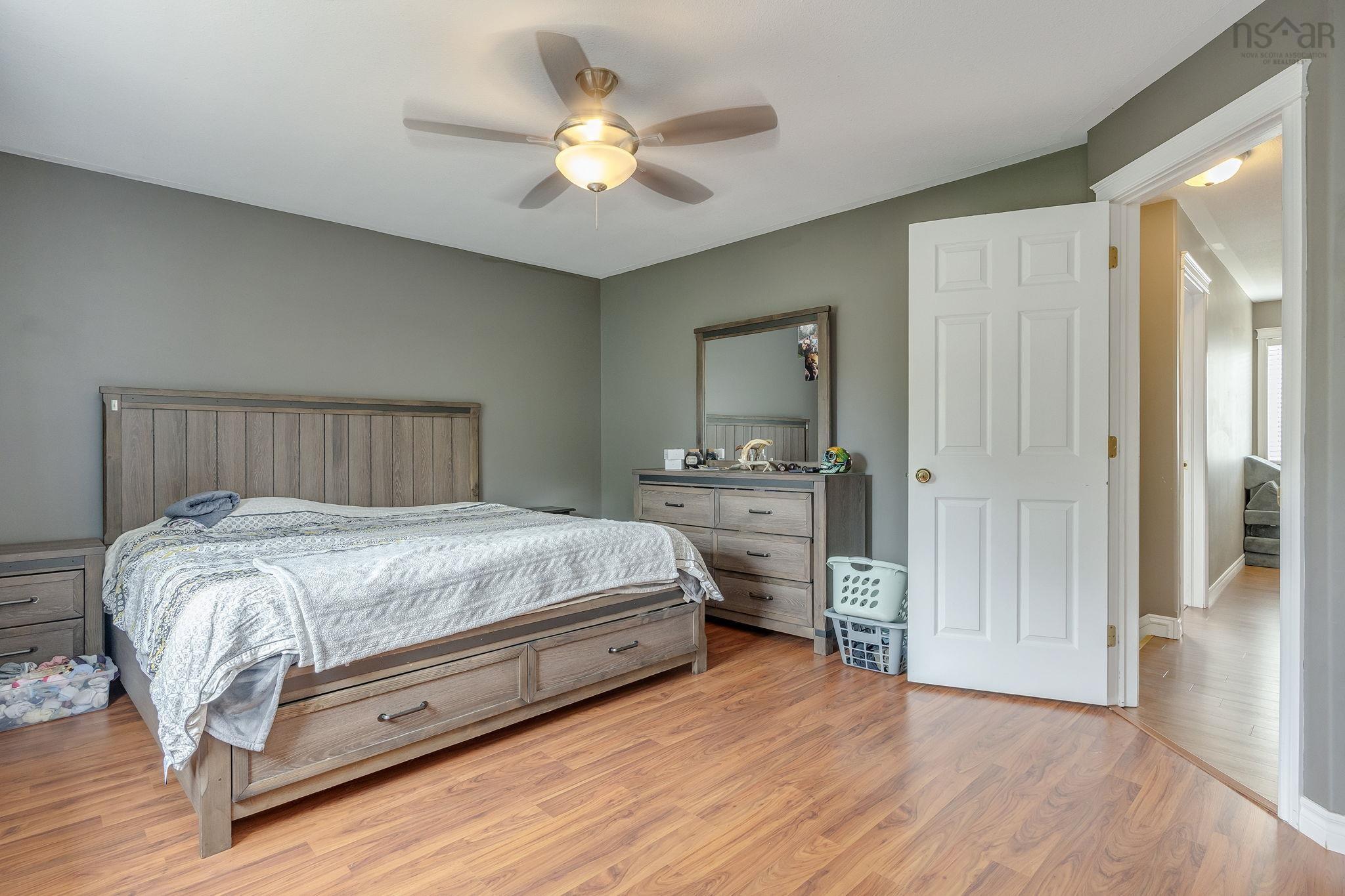 $519,900.00: 1835 Acadia Drive, Kingston