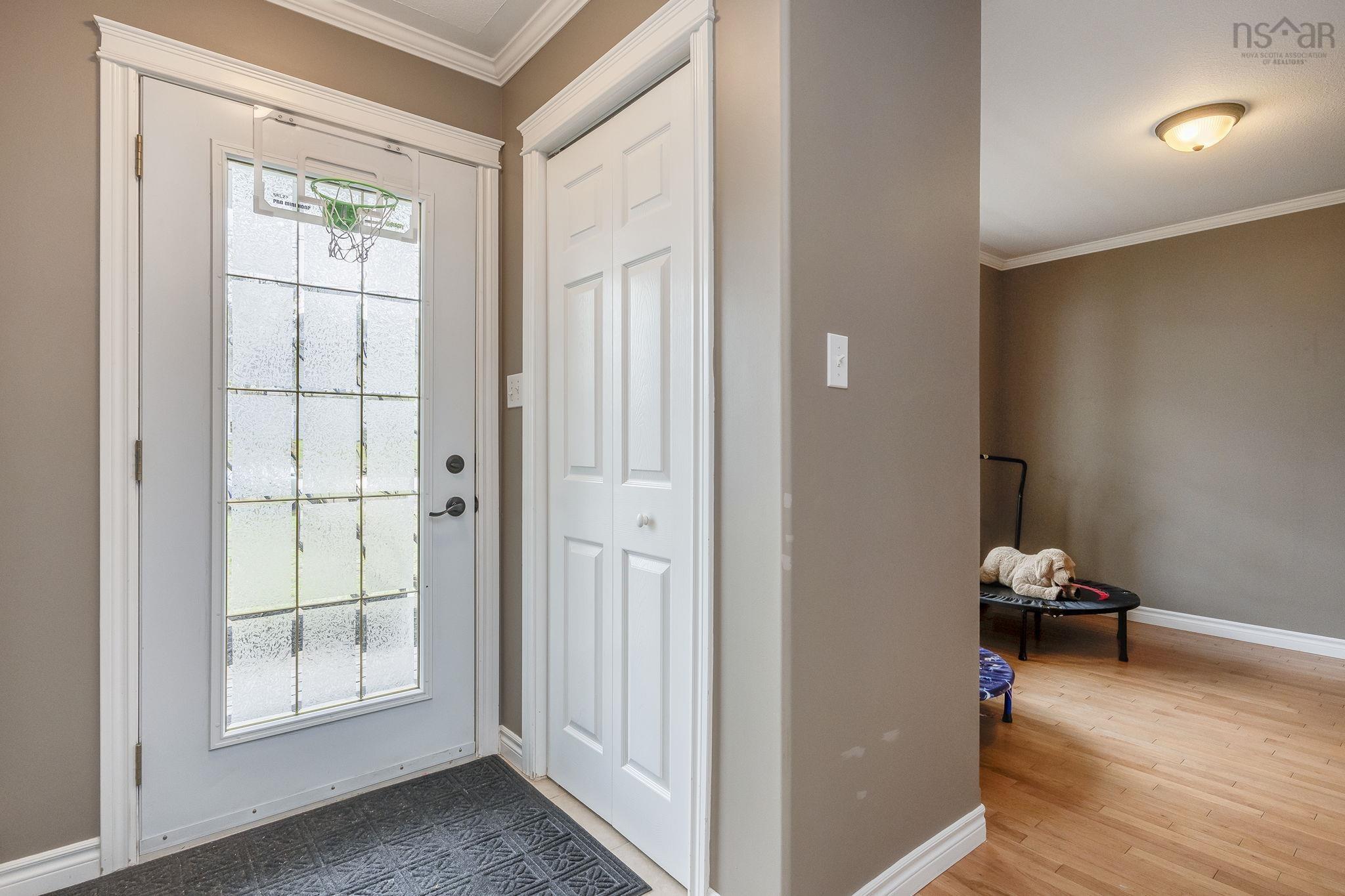 $519,900.00: 1835 Acadia Drive, Kingston