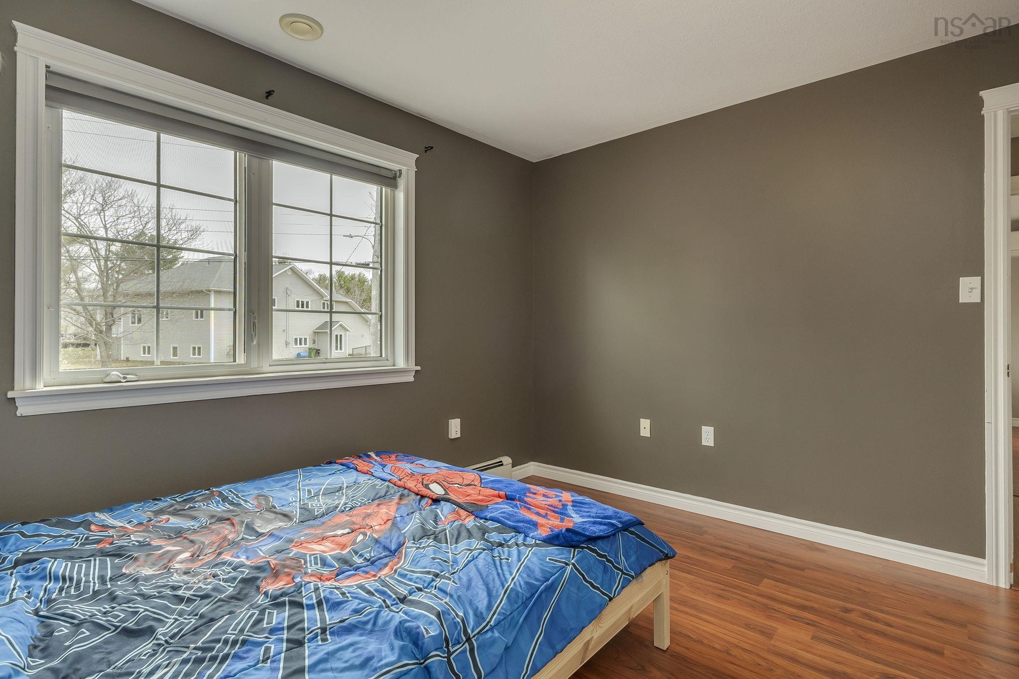 $519,900.00: 1835 Acadia Drive, Kingston