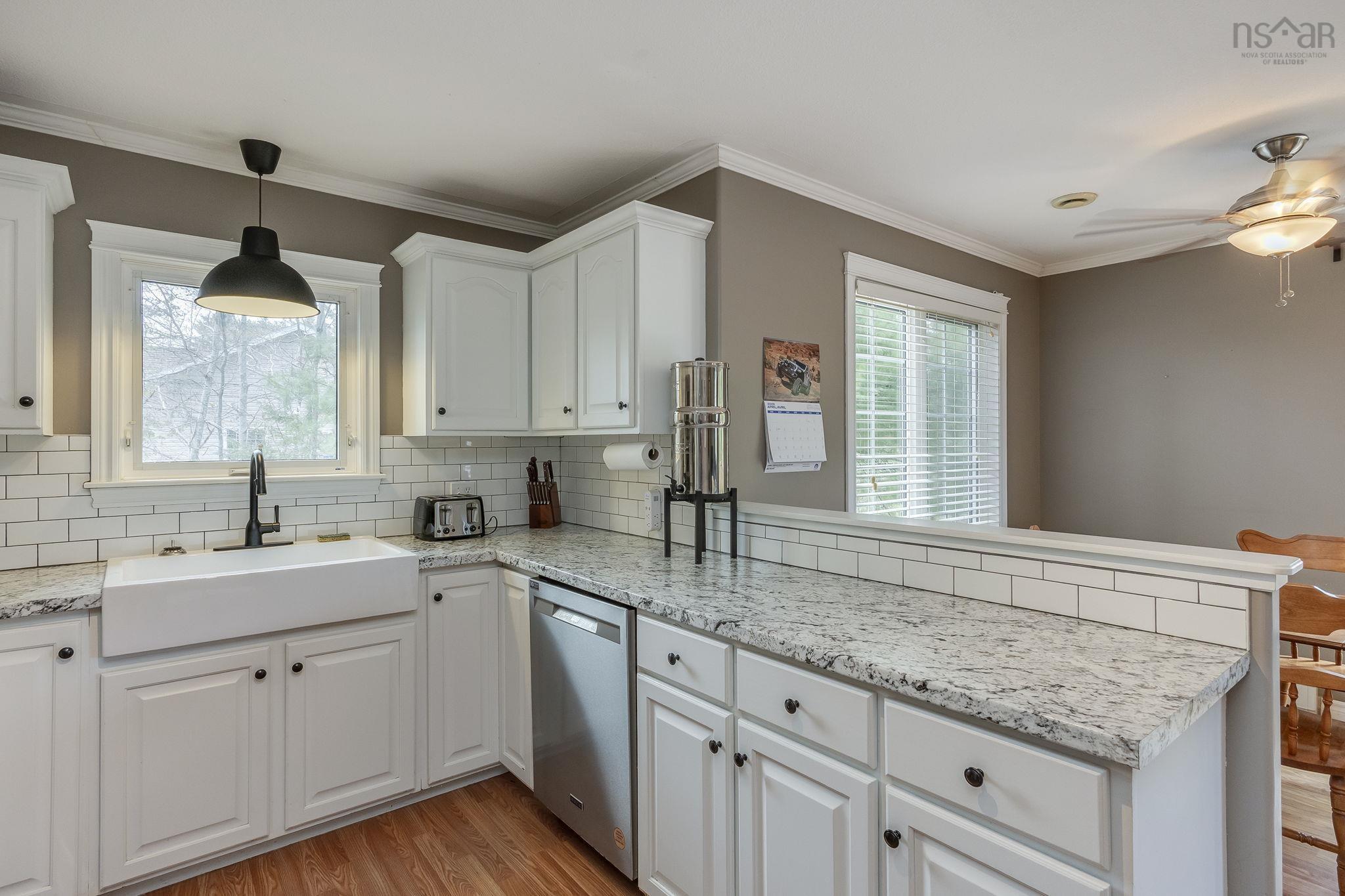 $519,900.00: 1835 Acadia Drive, Kingston