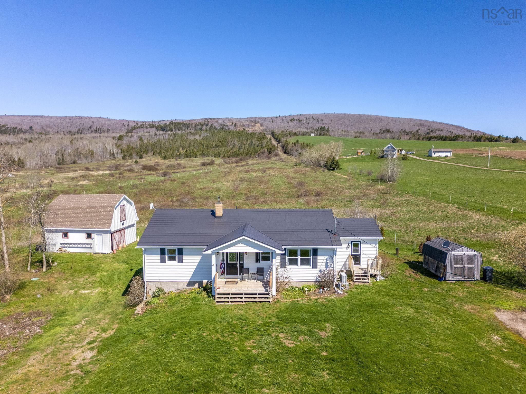 $430,000.00: 427 Brooklyn Rd, Brooklyn