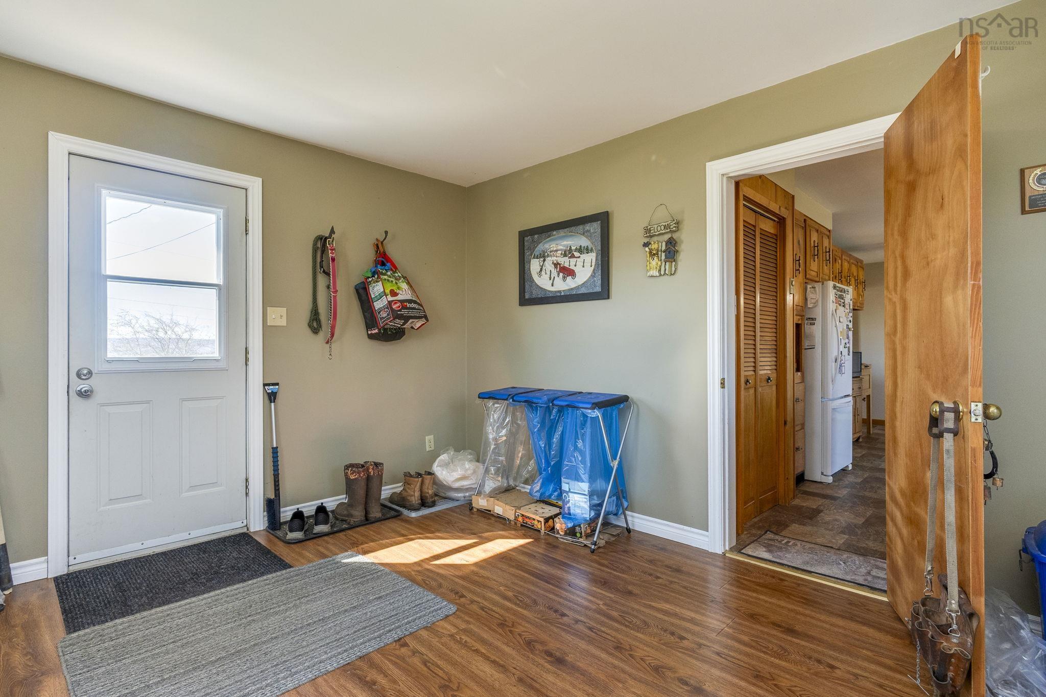 $430,000.00: 427 Brooklyn Rd, Brooklyn