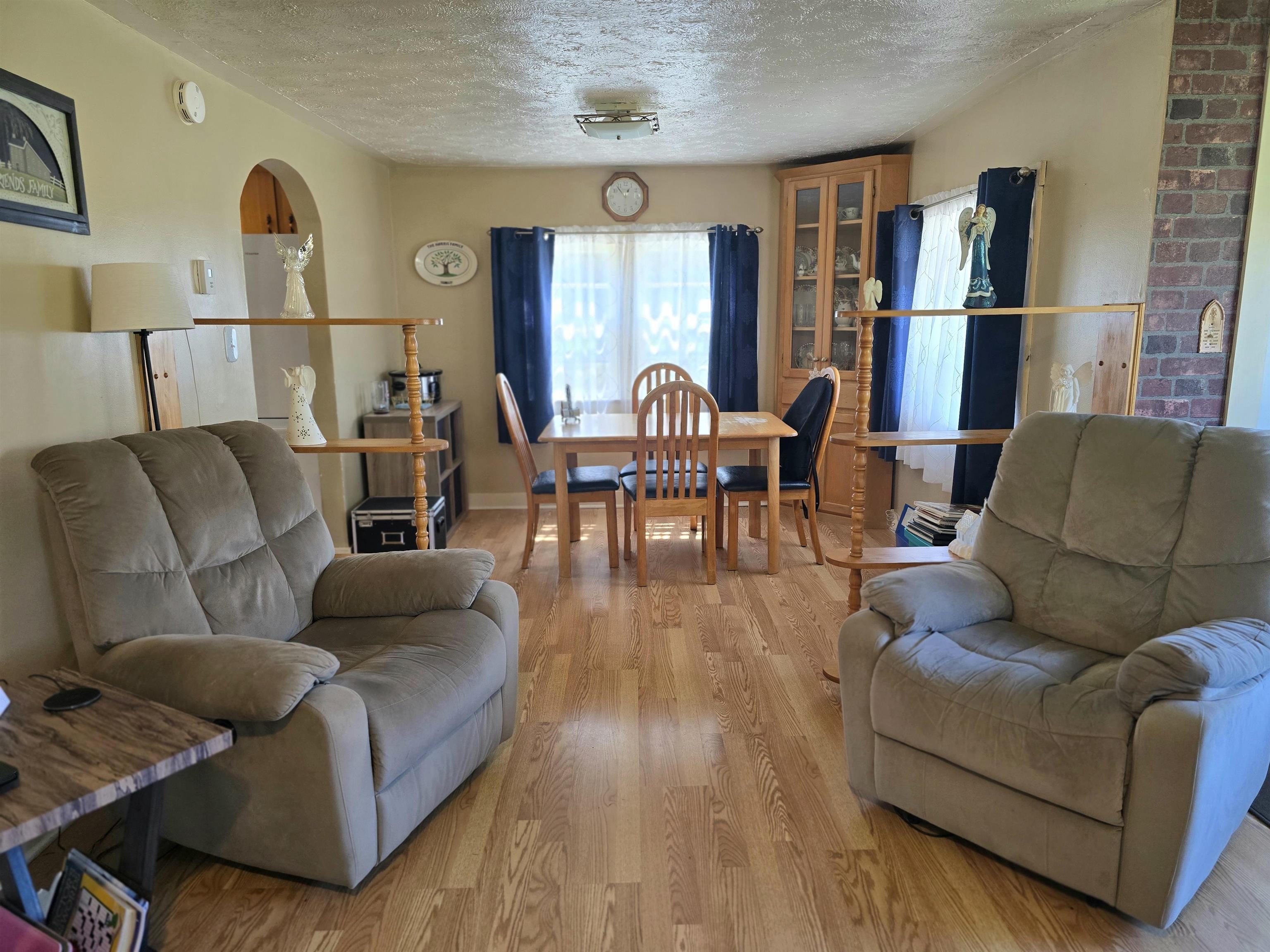$385,000.00: 1790 Highway 359, Centreville
