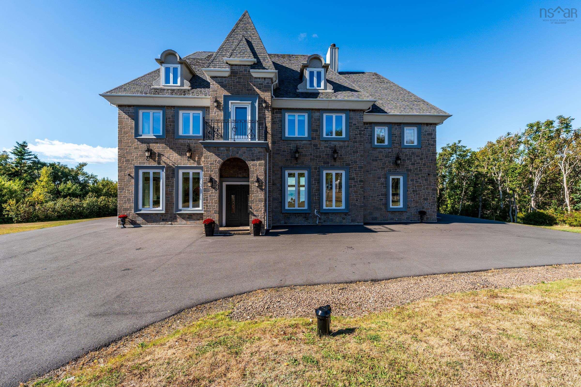 $1,899,900.00: 1820 Culloden Road, Culloden