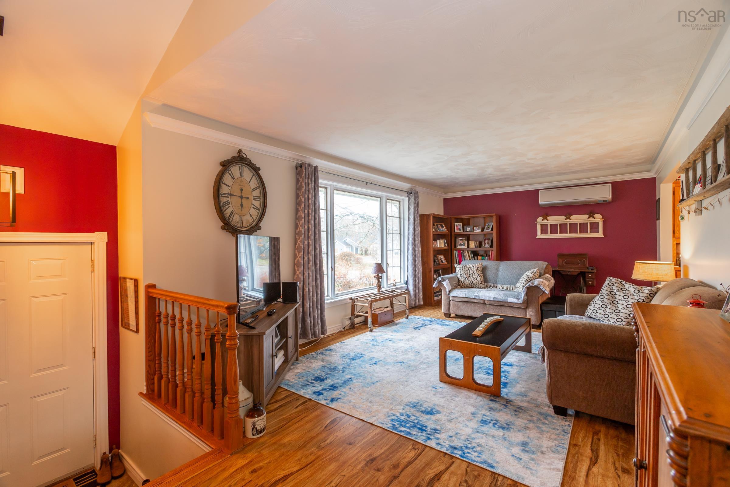 $440,000.00: 14 Oakland Drive, Middleton