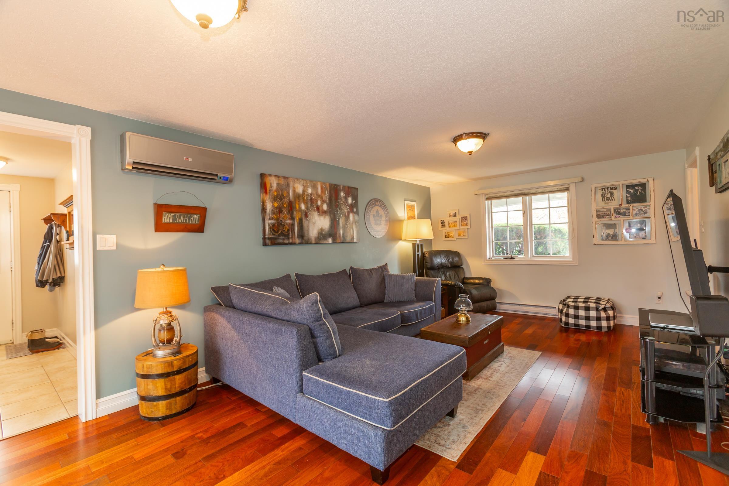 $440,000.00: 14 Oakland Drive, Middleton