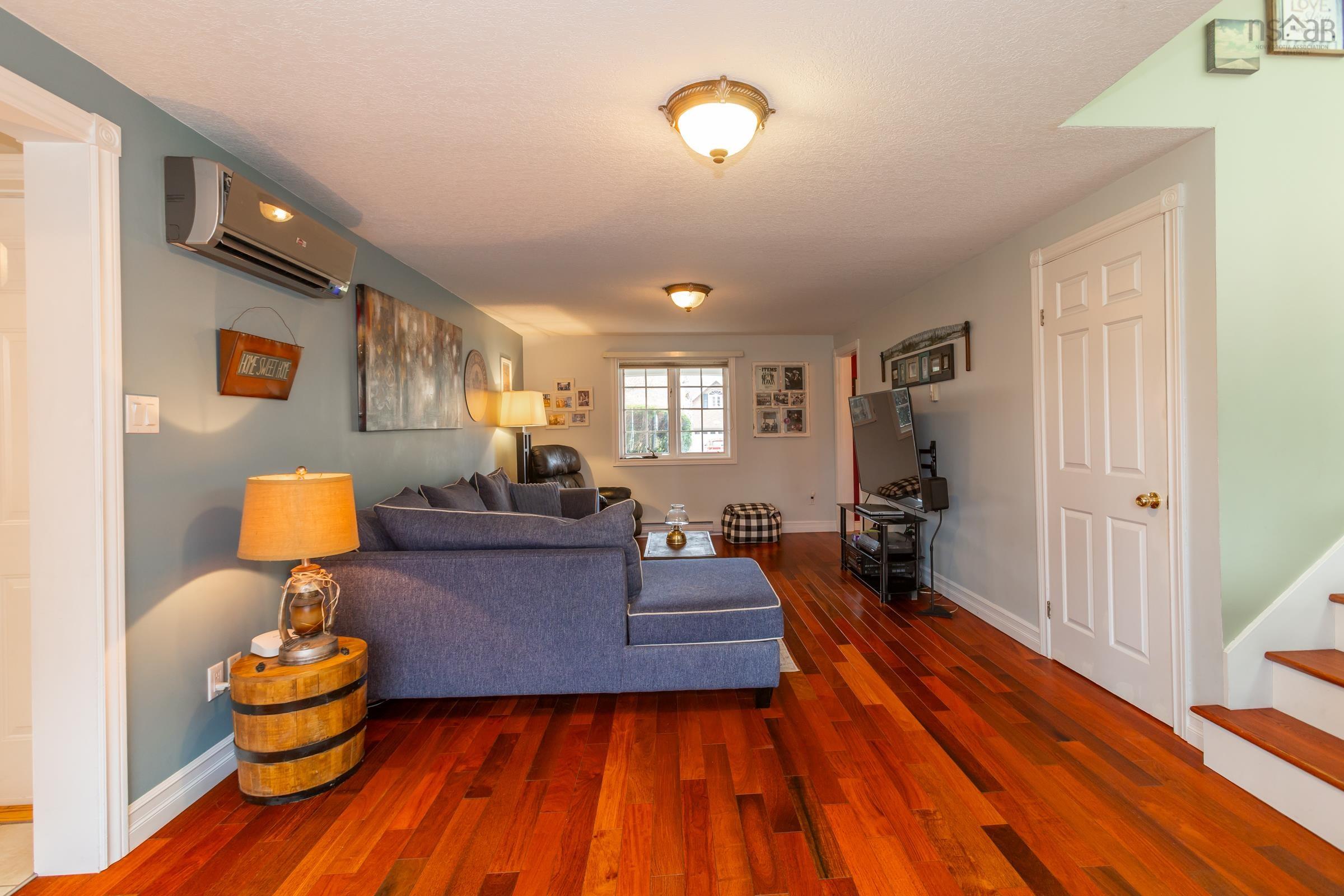 $440,000.00: 14 Oakland Drive, Middleton