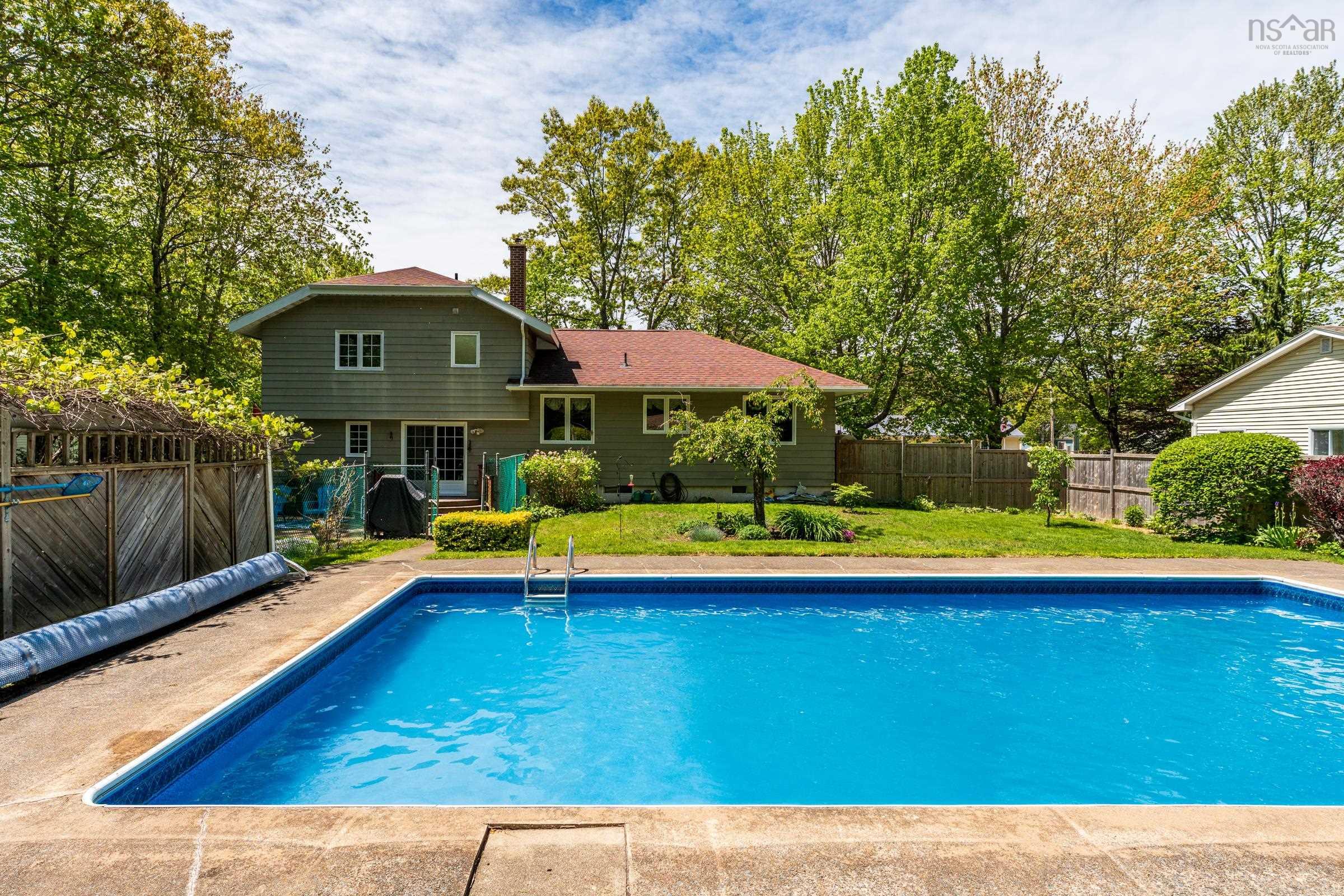 $440,000.00: 14 Oakland Drive, Middleton