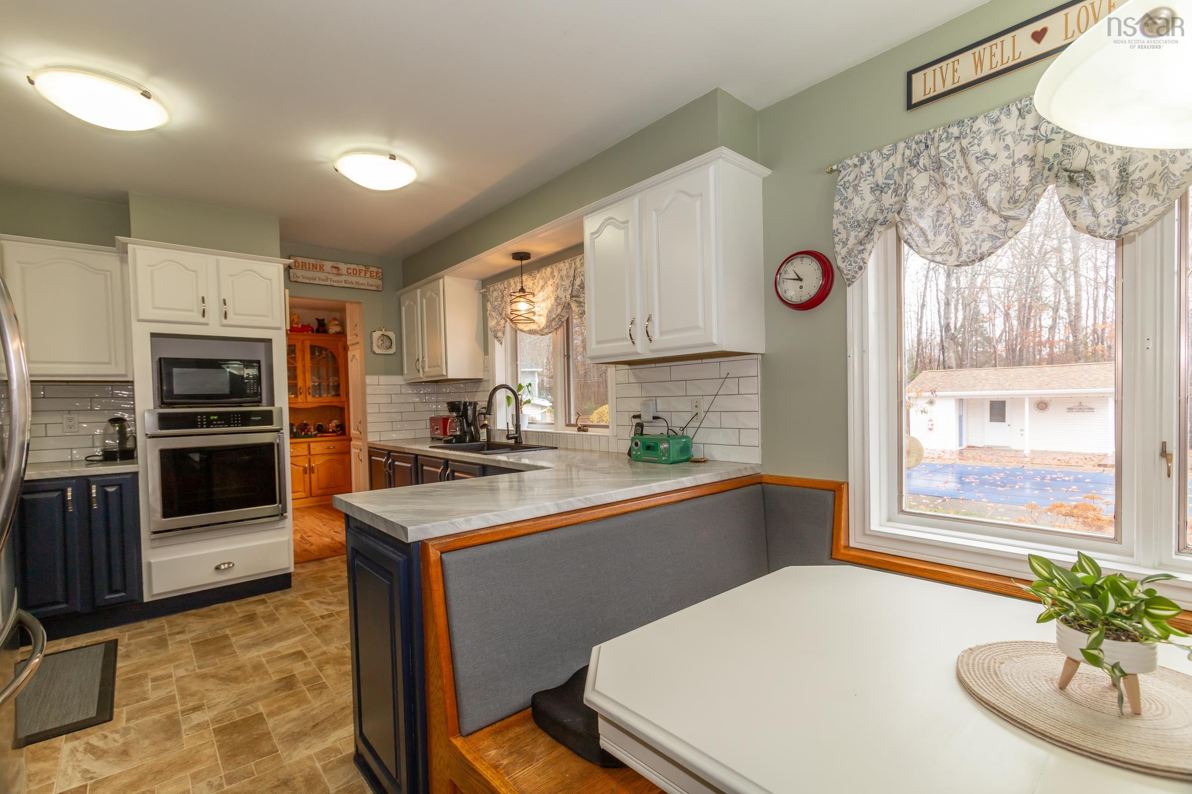 $440,000.00: 14 Oakland Drive, Middleton