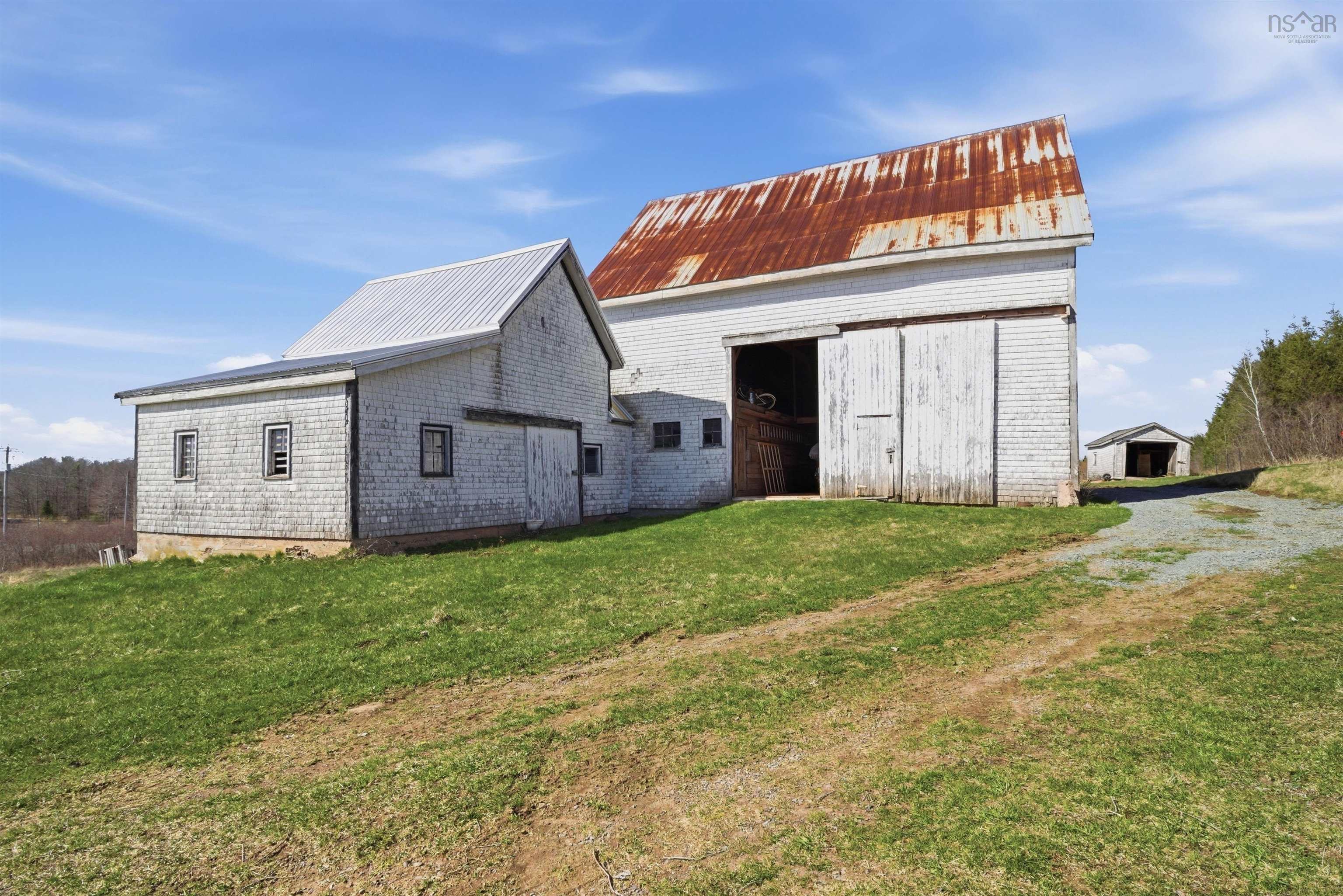 $499,000.00: 21077 Highway 2, Shubenacadie