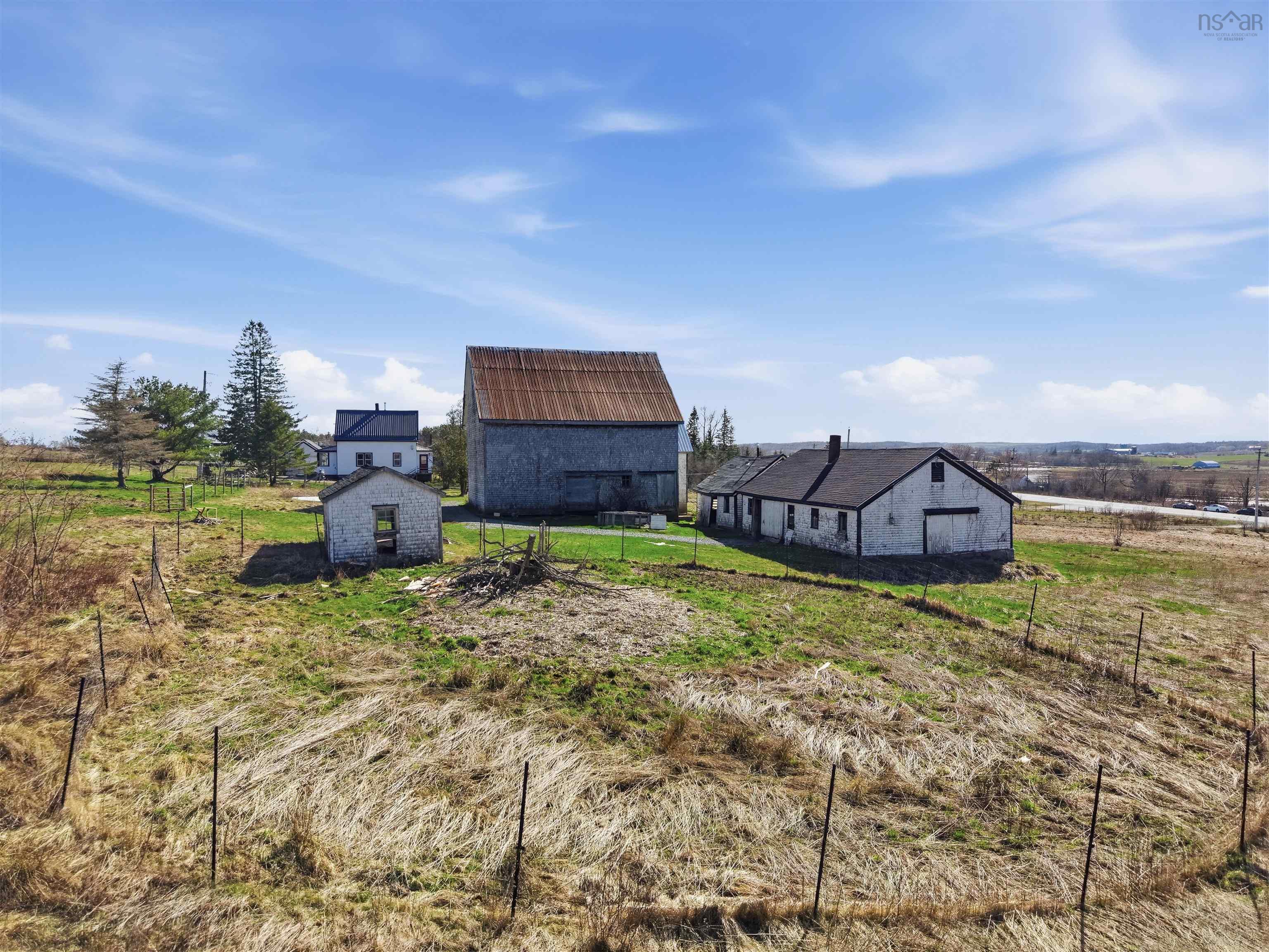 $499,000.00: 21077 Highway 2, Shubenacadie