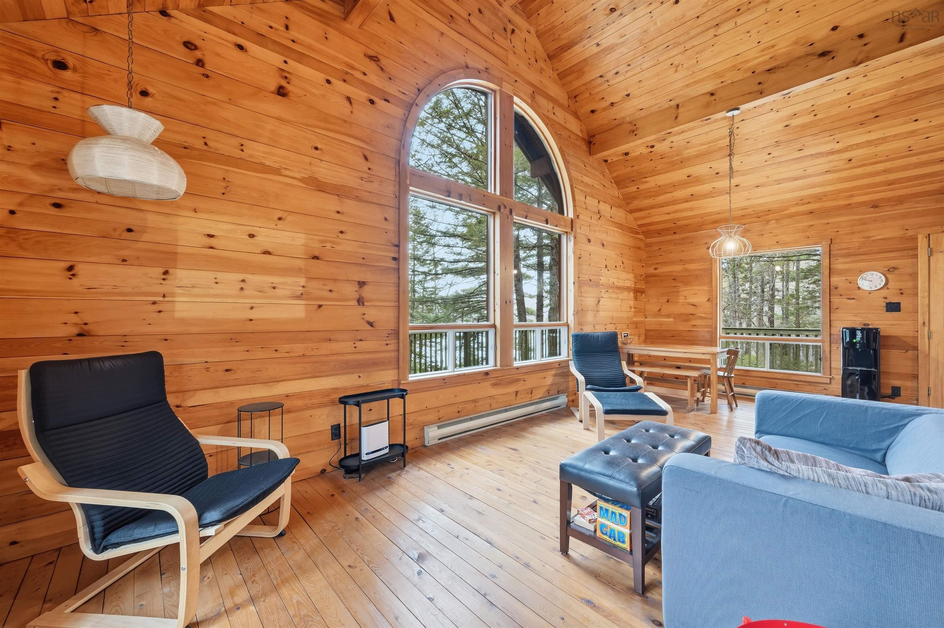 $395,000.00: 442 Narrows Road, Labelle