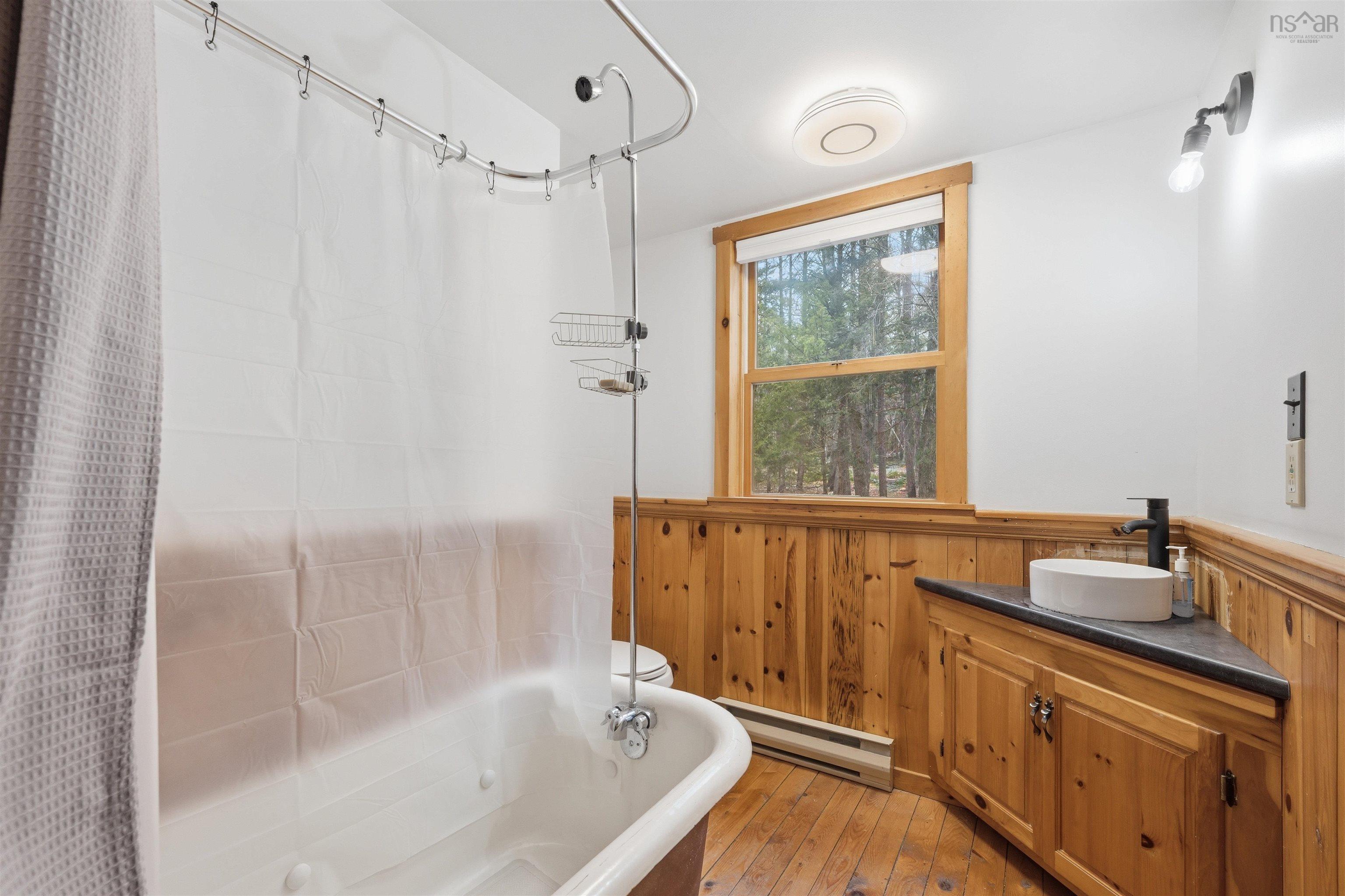 $395,000.00: 442 Narrows Road, Labelle