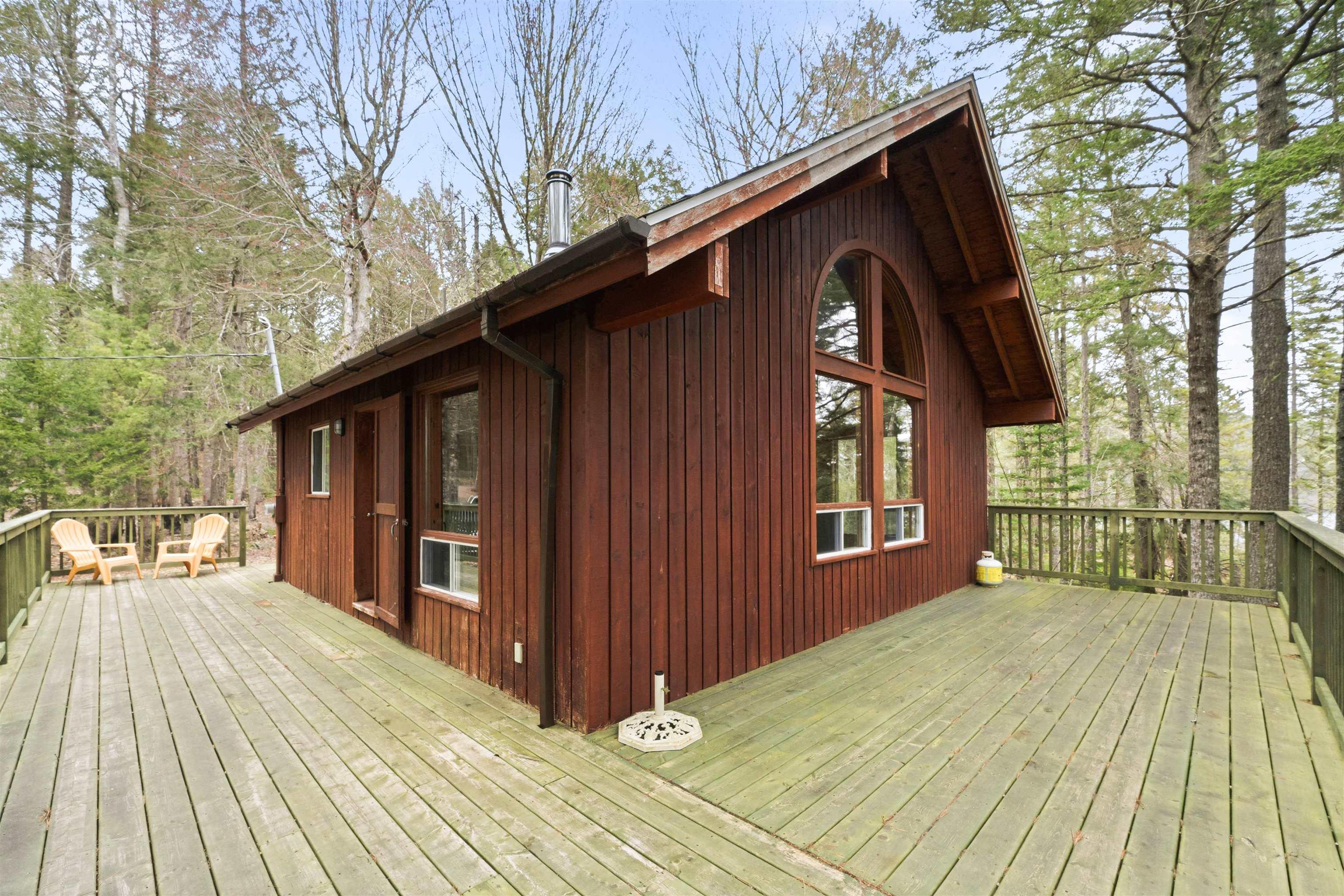 $395,000.00: 442 Narrows Road, Labelle
