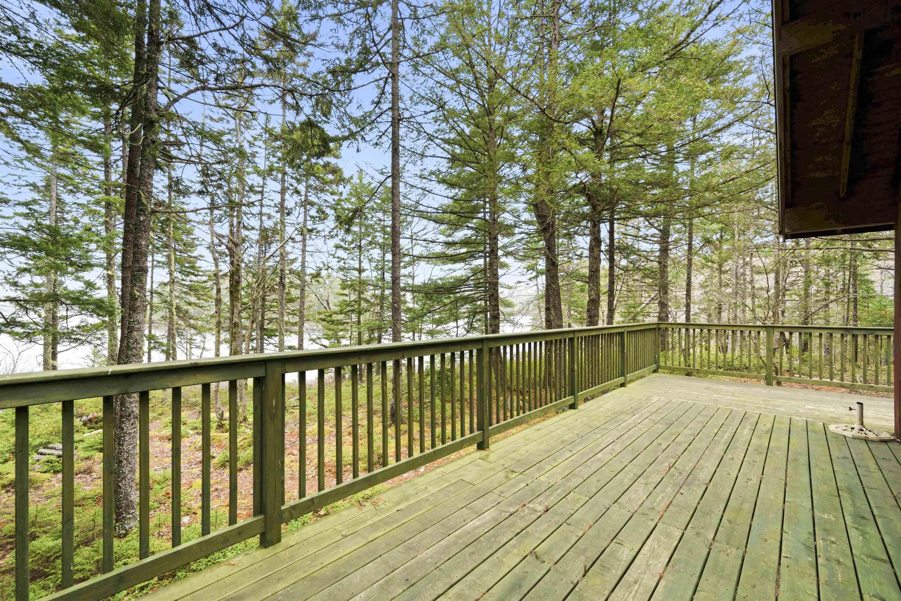 $395,000.00: 442 Narrows Road, Labelle