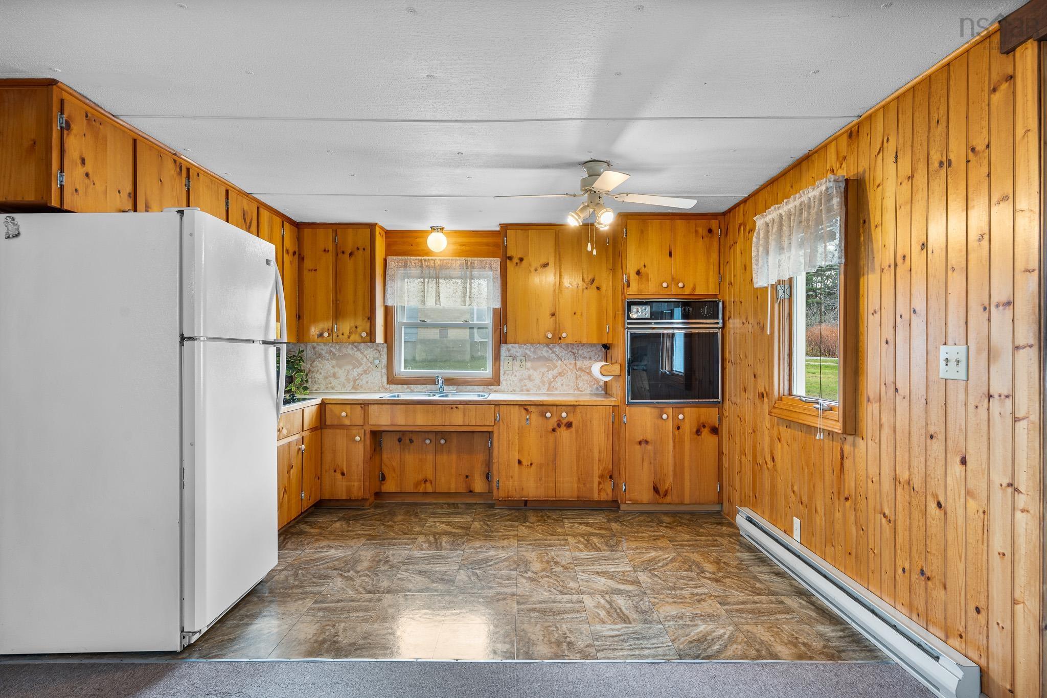 $243,900.00: 7 Hiltz Hill Road, Martins River