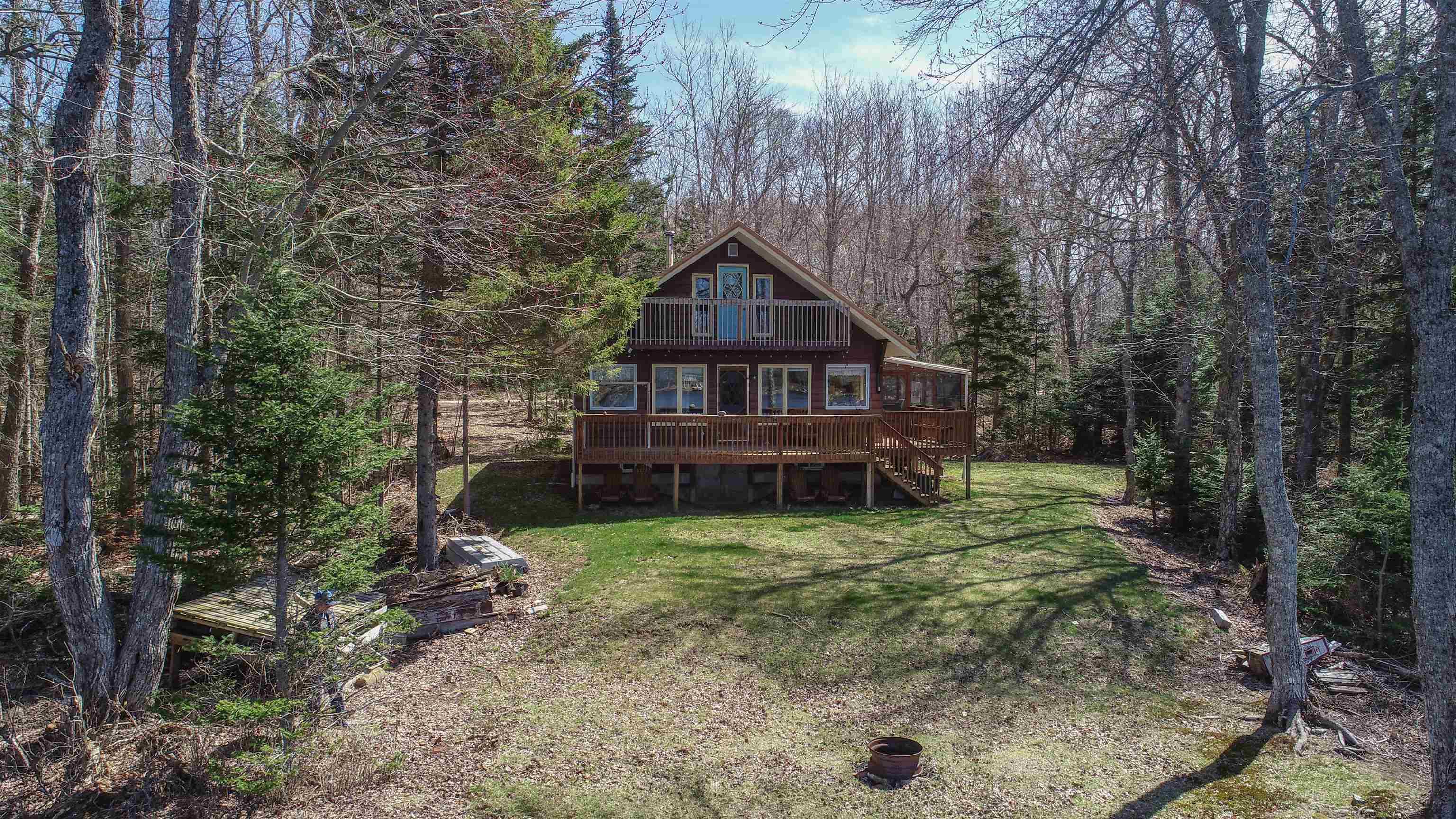 $350,000.00: 577 Lakecrest Drive, Armstrong Lake