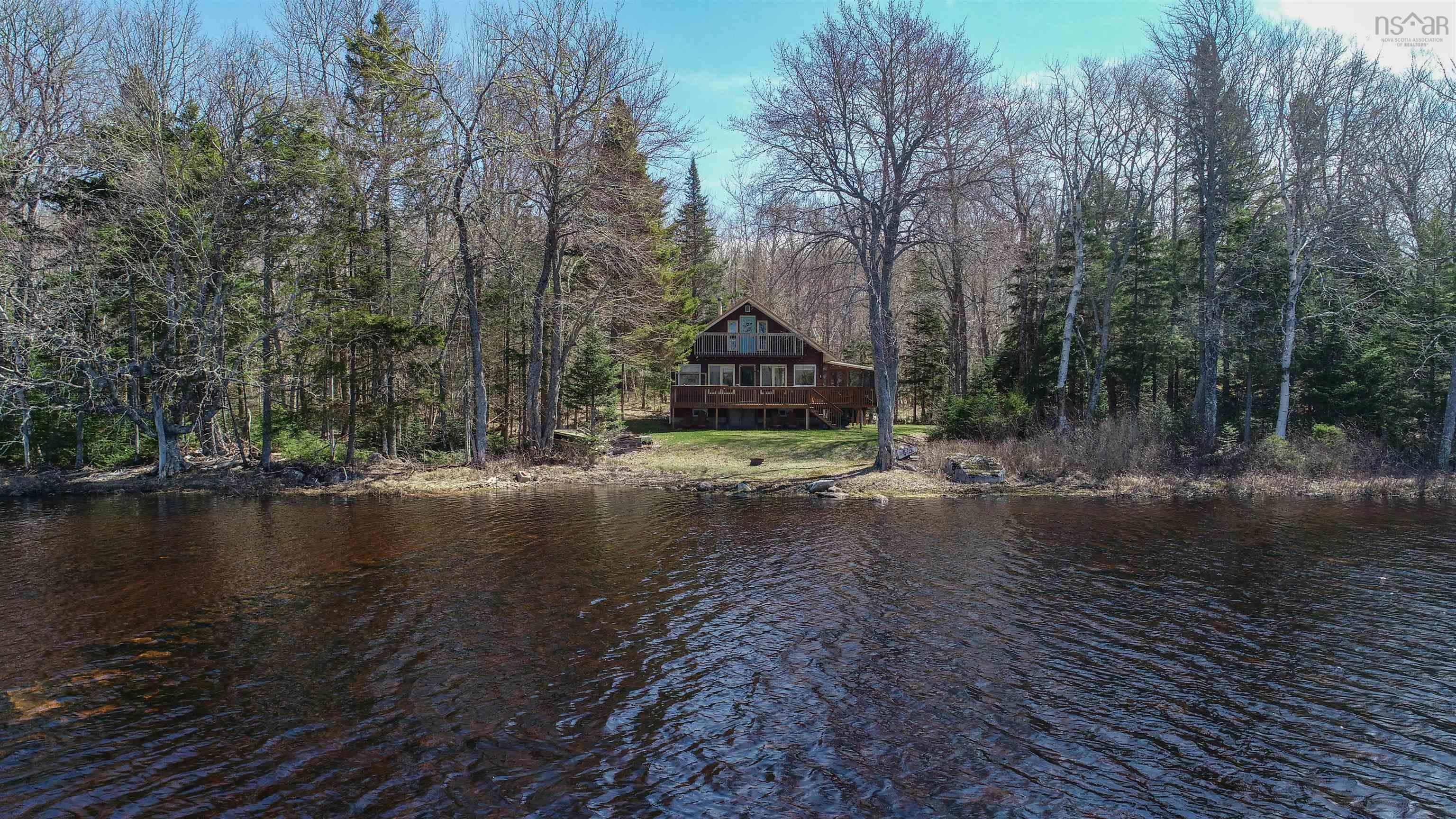 $350,000.00: 577 Lakecrest Drive, Armstrong Lake