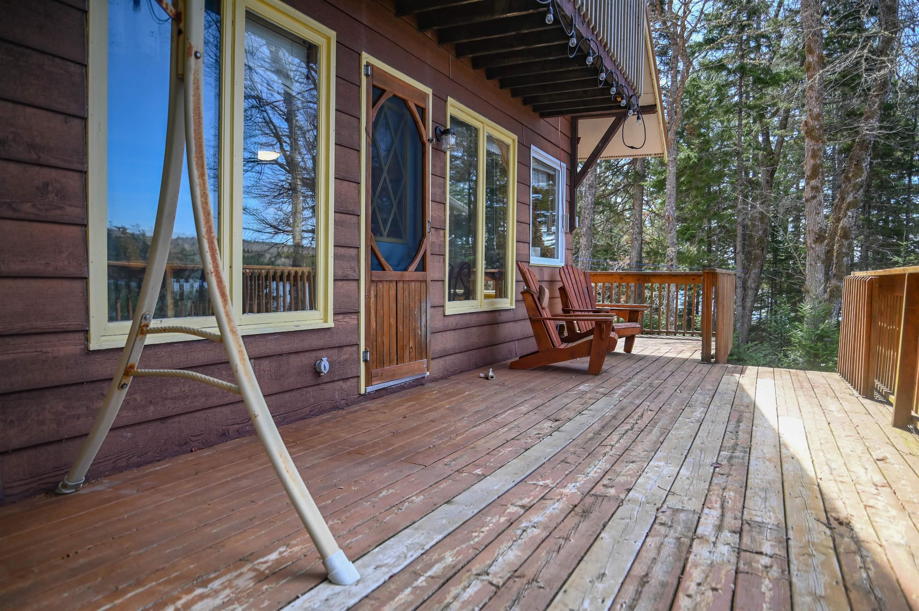 $350,000.00: 577 Lakecrest Drive, Armstrong Lake