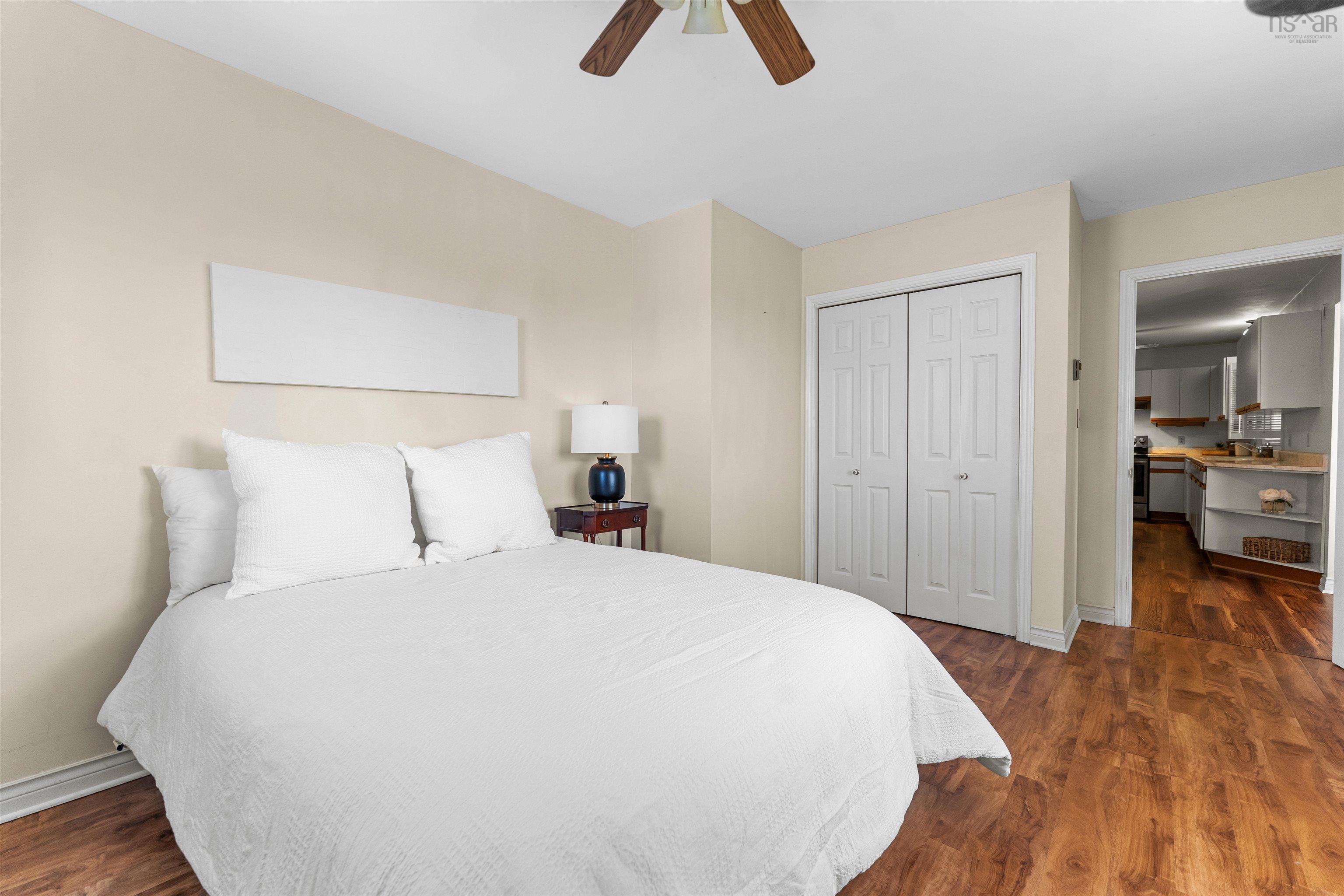 $459,900.00: 332 Wilson Street, Windsor