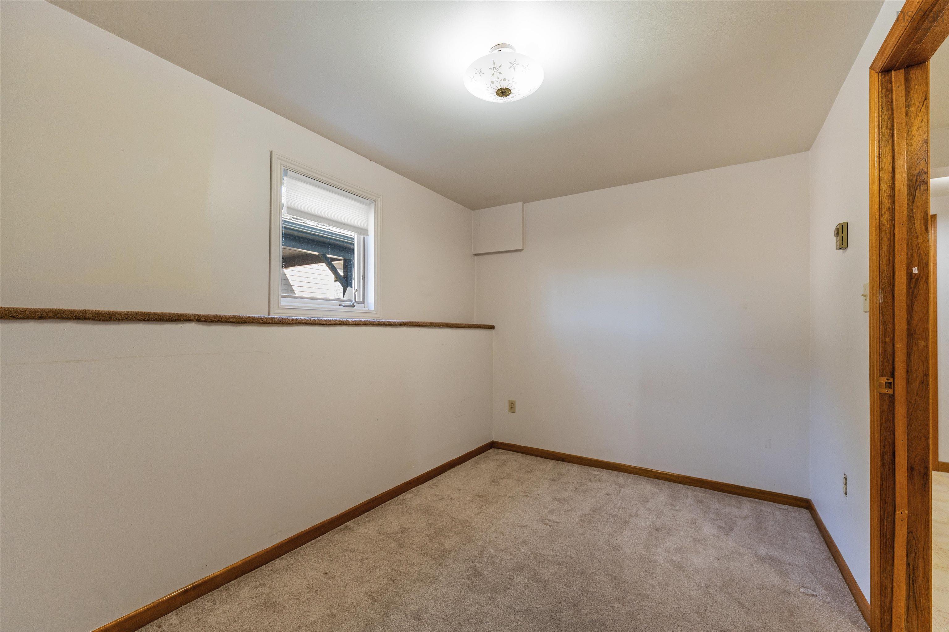 $459,900.00: 332 Wilson Street, Windsor