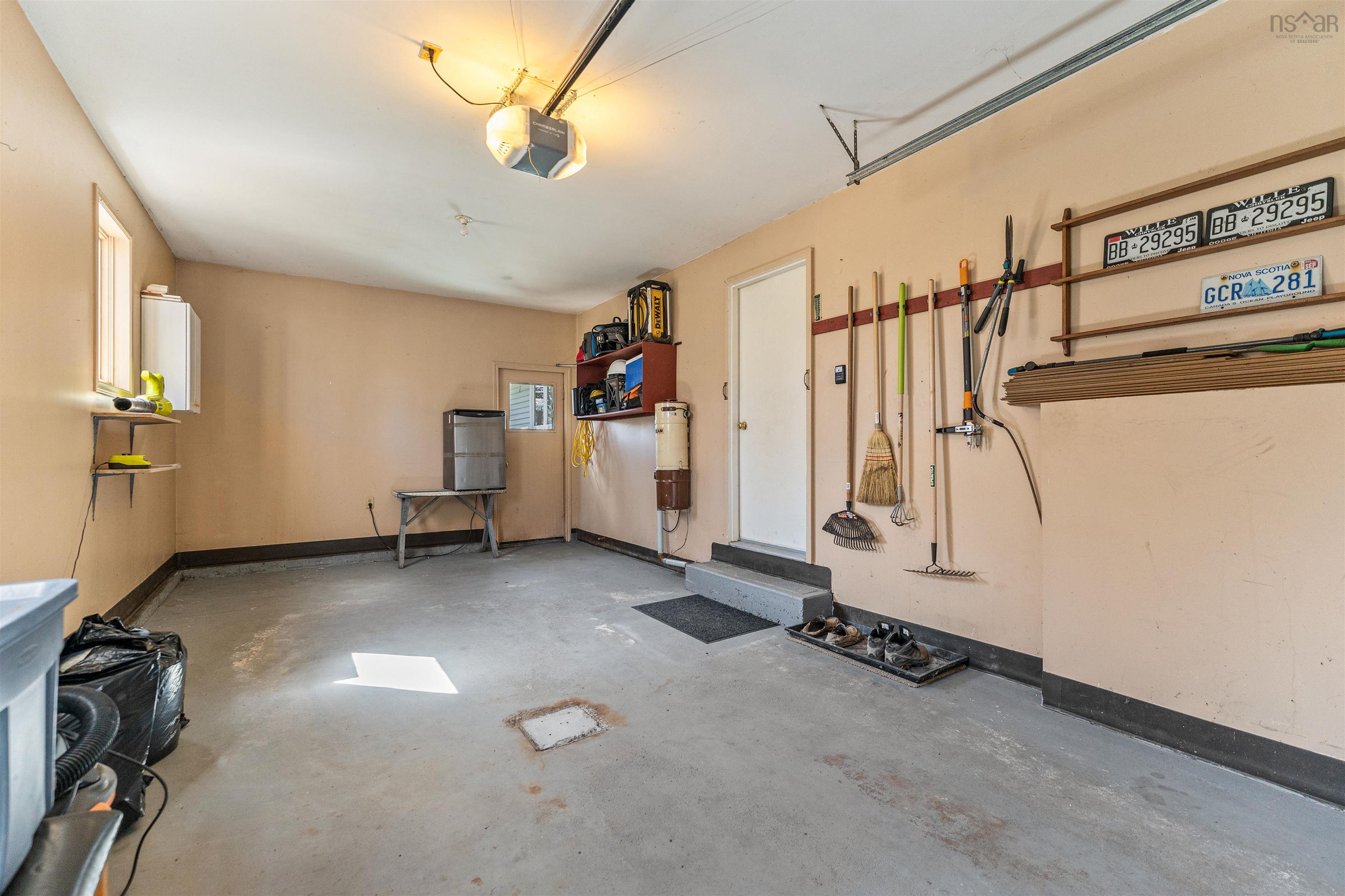 $459,900.00: 332 Wilson Street, Windsor