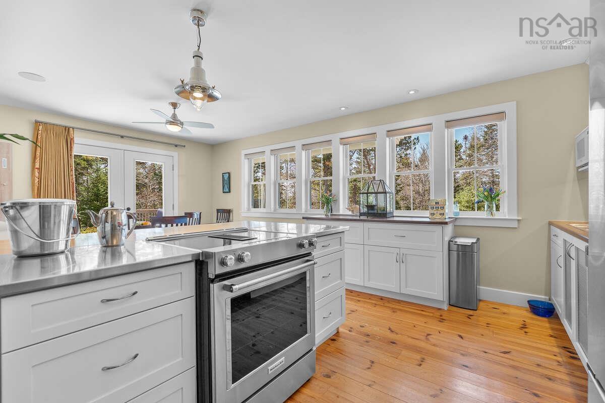 215 Conrads Road, Hubbards, NS (MLS 202609633)