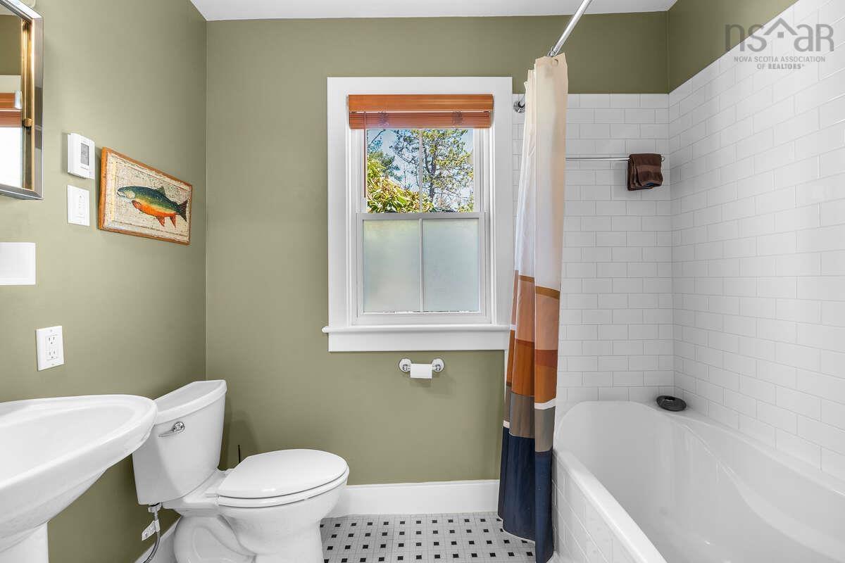 215 Conrads Road, Hubbards, NS (MLS 202609633)