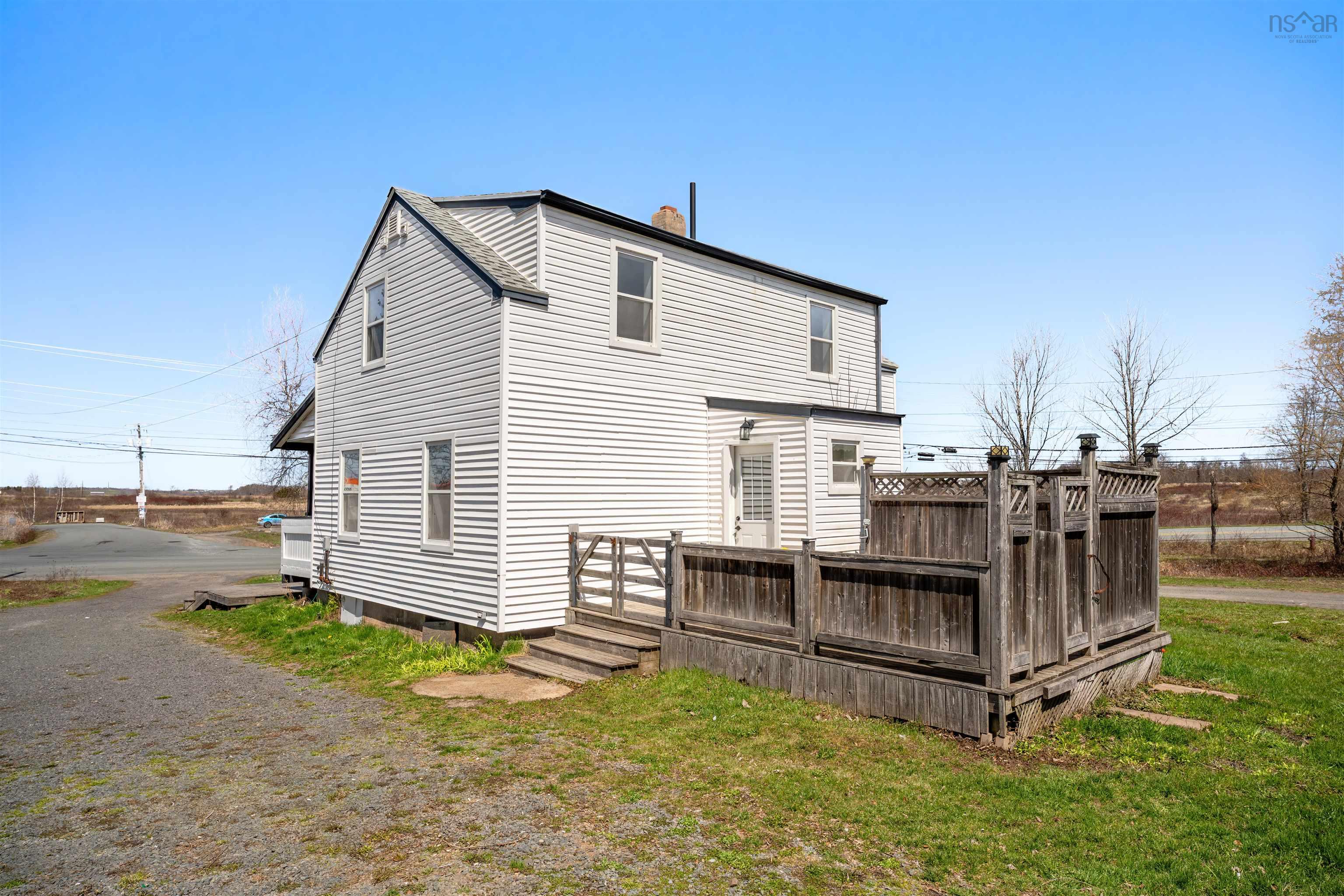$379,000.00: 324 Wentworth Road, Windsor