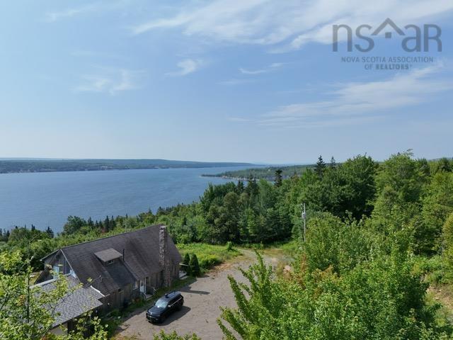 $799,000.00: 935 Big Harbour Road, Big Harbour