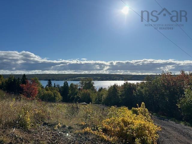 $799,000.00: 935 Big Harbour Road, Big Harbour