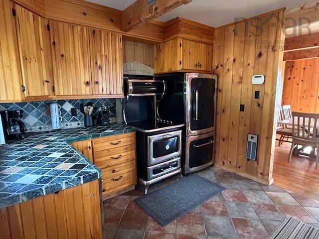 $799,000.00: 935 Big Harbour Road, Big Harbour
